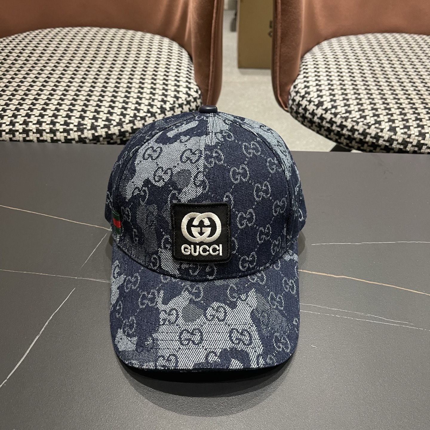 古奇棒球帽♥️GUCCI🧢官网新品，洗水棒球帽，原单品质火爆来袭 工艺非常精美 高档大气上档次！低调奢华