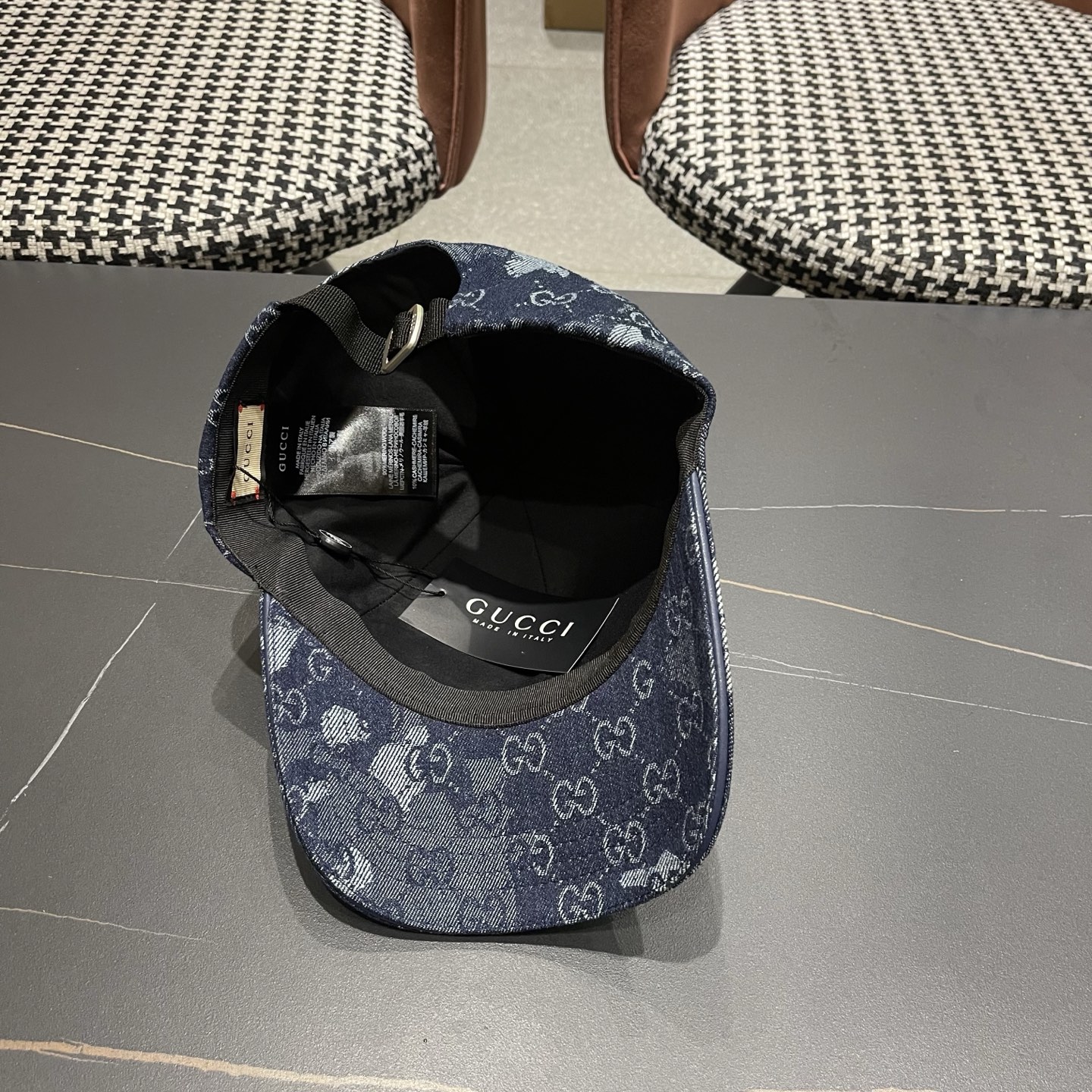 古奇棒球帽♥️GUCCI🧢官网新品，洗水棒球帽，原单品质火爆来袭 工艺非常精美 高档大气上档次！低调奢华