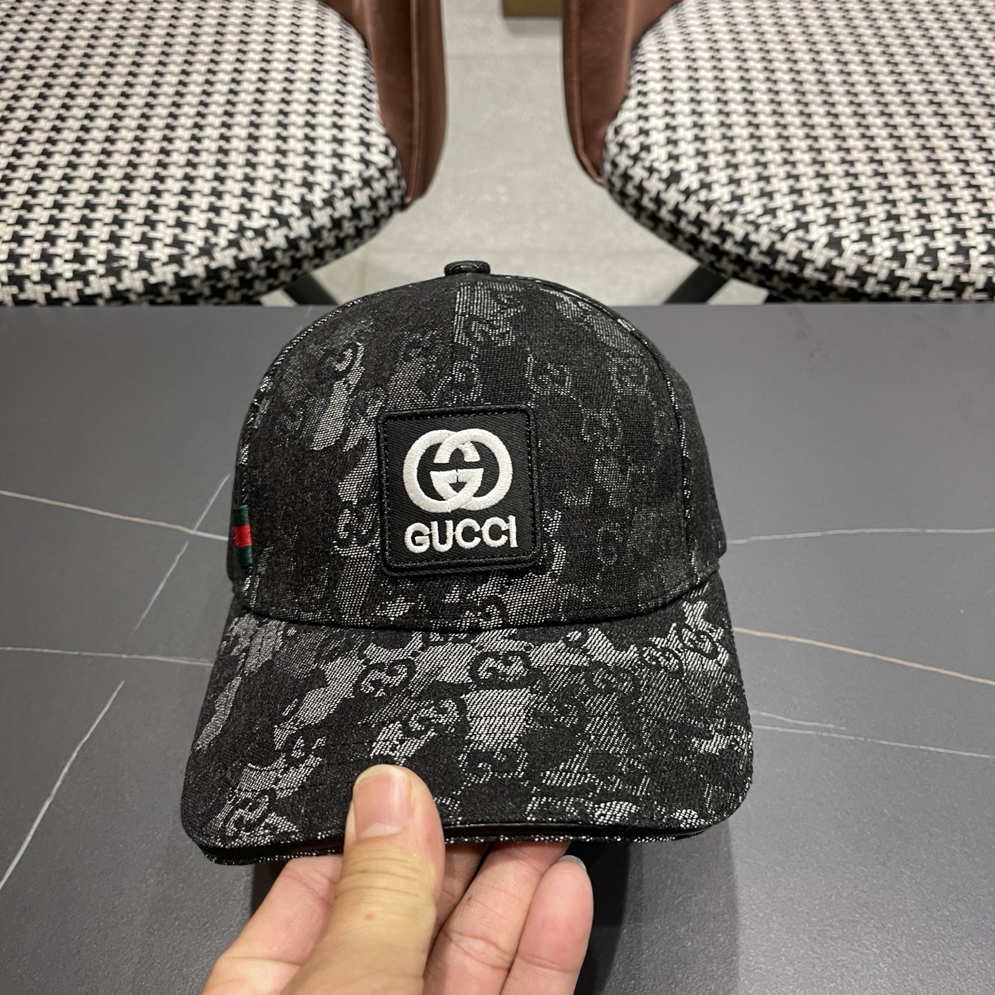 古奇棒球帽♥️GUCCI🧢官网新品，洗水棒球帽，原单品质火爆来袭 工艺非常精美 高档大气上档次！低调奢华