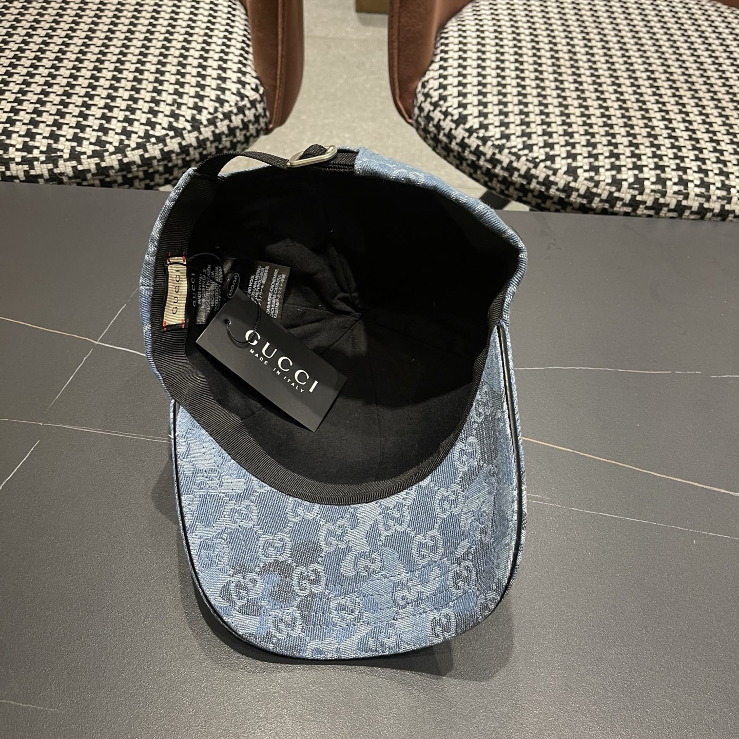 古奇棒球帽♥️GUCCI🧢官网新品，洗水棒球帽，原单品质火爆来袭 工艺非常精美 高档大气上档次！低调奢华