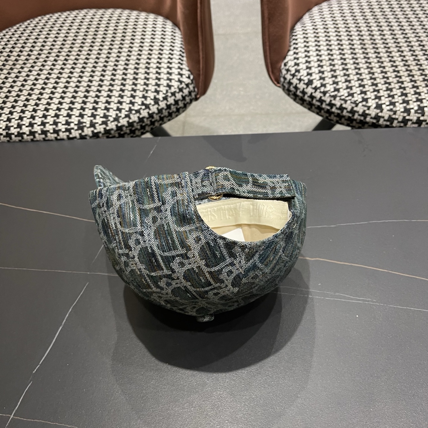 【OIOR迪奥】棒球帽🧢，欧美重工手法，多重内里，曰韩潮流，时尚大气，帅哥美女必入款旅游出行必备！！！。
