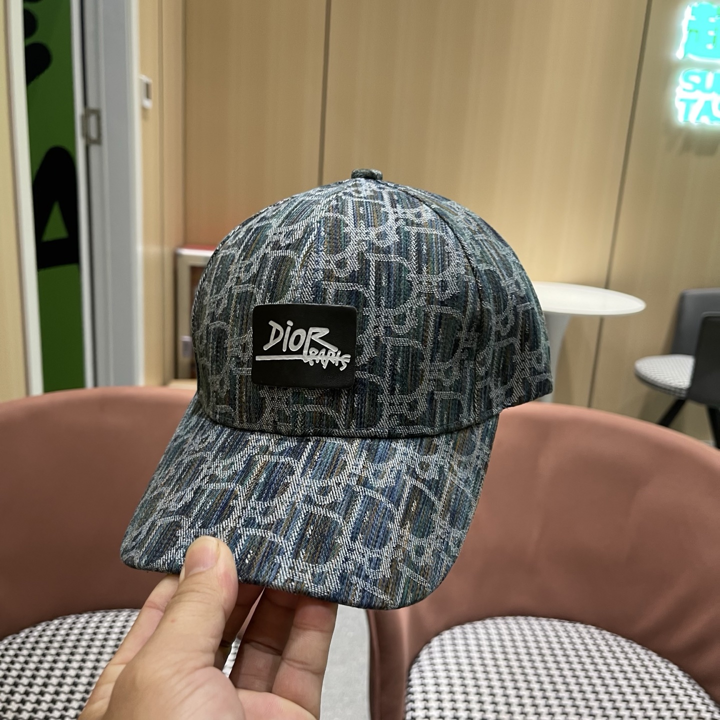 【OIOR迪奥】棒球帽🧢，欧美重工手法，多重内里，曰韩潮流，时尚大气，帅哥美女必入款旅游出行必备！！！。