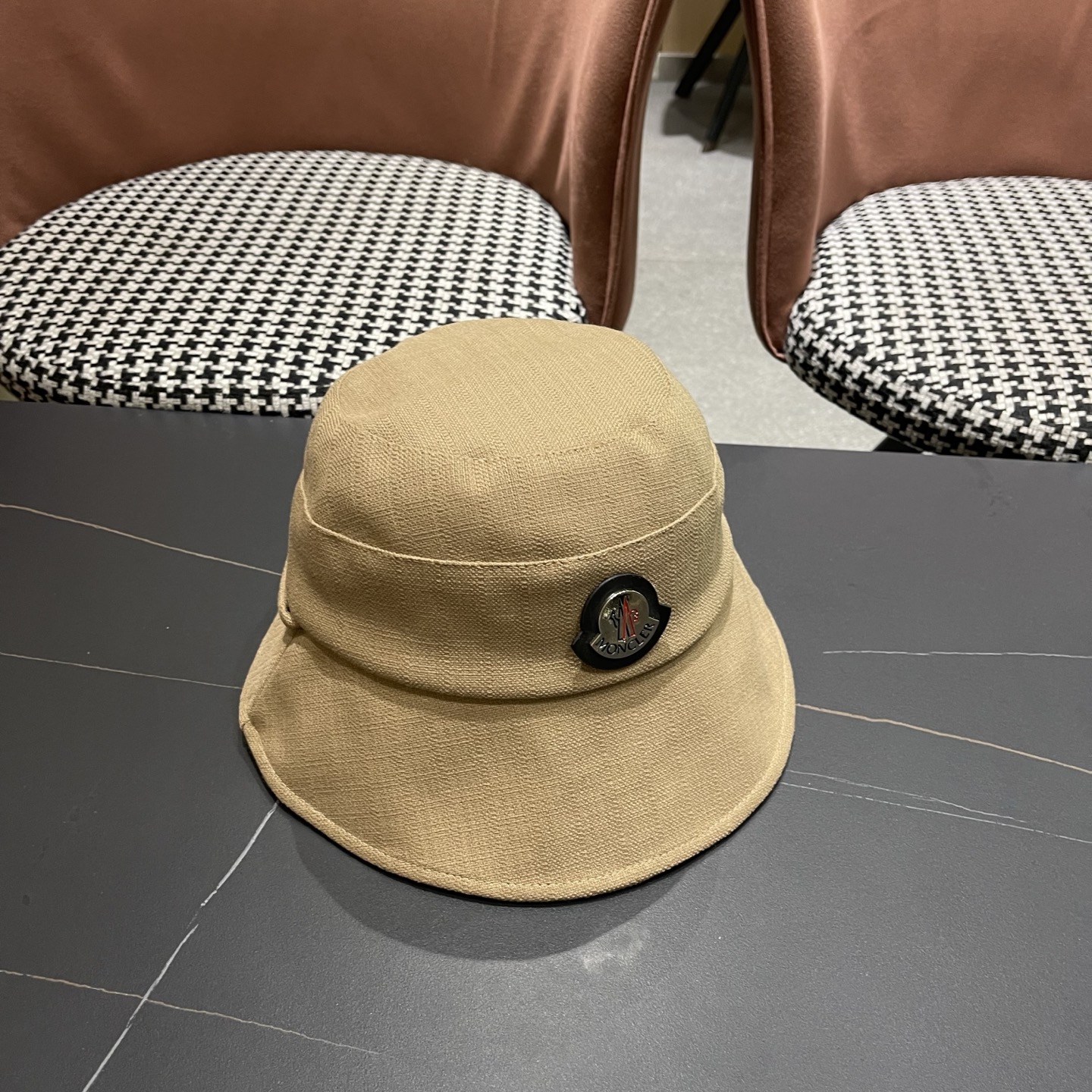 MONCLER（蒙口）韩版复古百搭系带蝴蝶结渔夫帽女春夏遮阳防晒显脸小盆帽