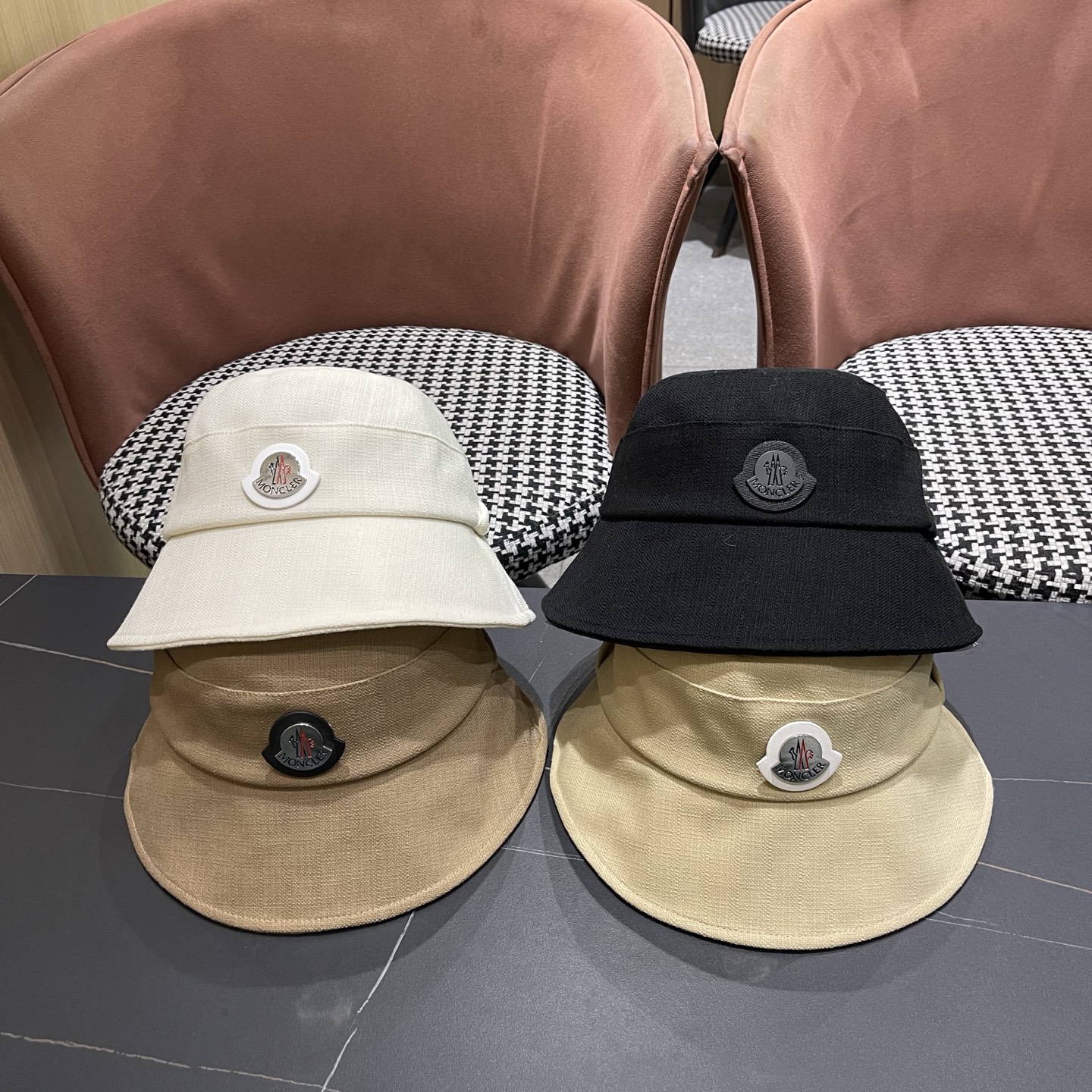 MONCLER（蒙口）韩版复古百搭系带蝴蝶结渔夫帽女春夏遮阳防晒显脸小盆帽