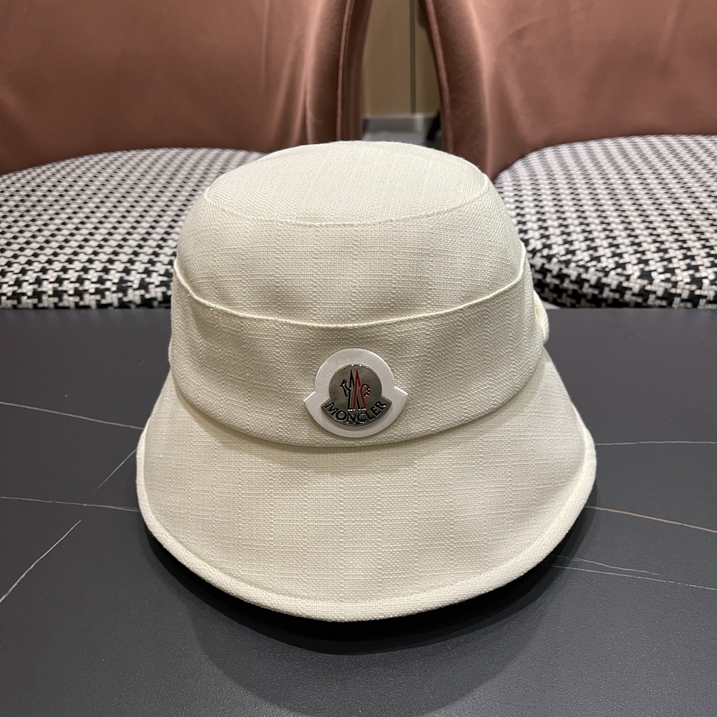MONCLER（蒙口）韩版复古百搭系带蝴蝶结渔夫帽女春夏遮阳防晒显脸小盆帽