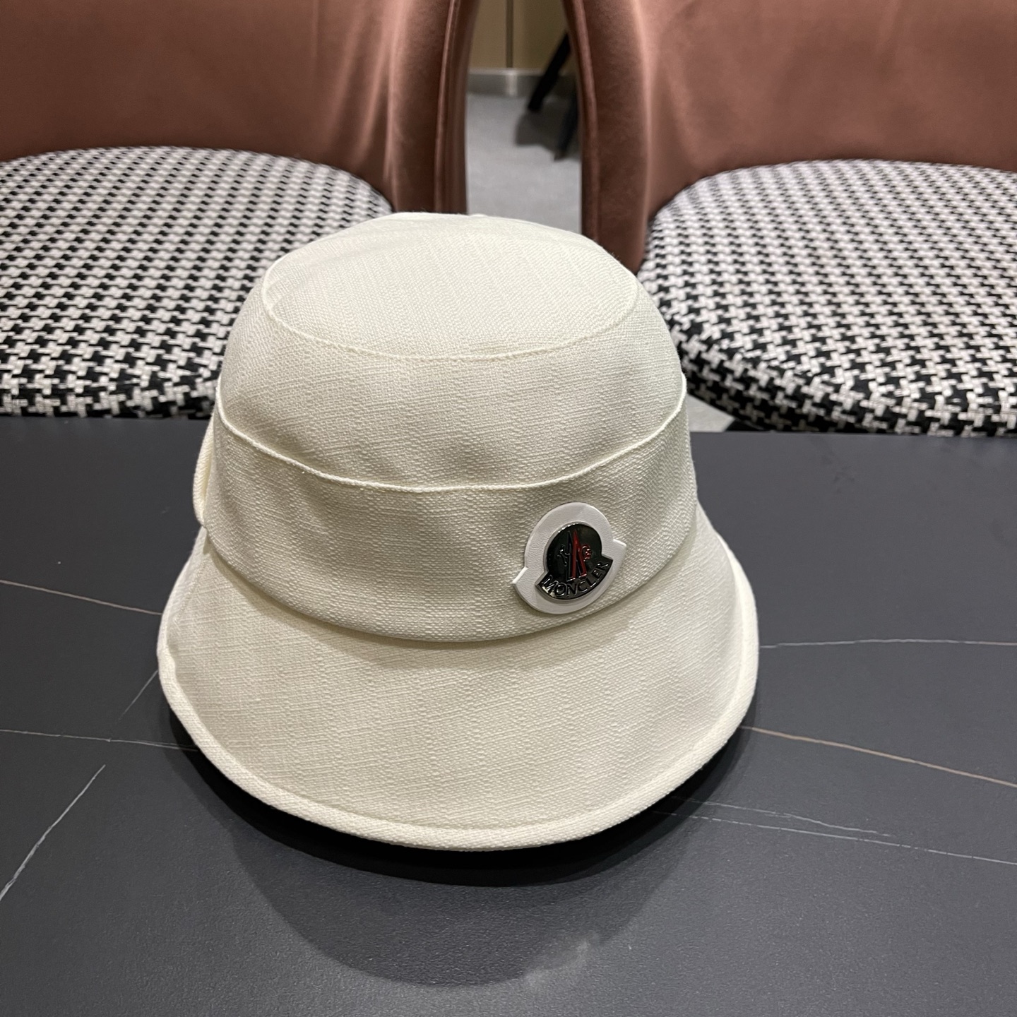 MONCLER（蒙口）韩版复古百搭系带蝴蝶结渔夫帽女春夏遮阳防晒显脸小盆帽