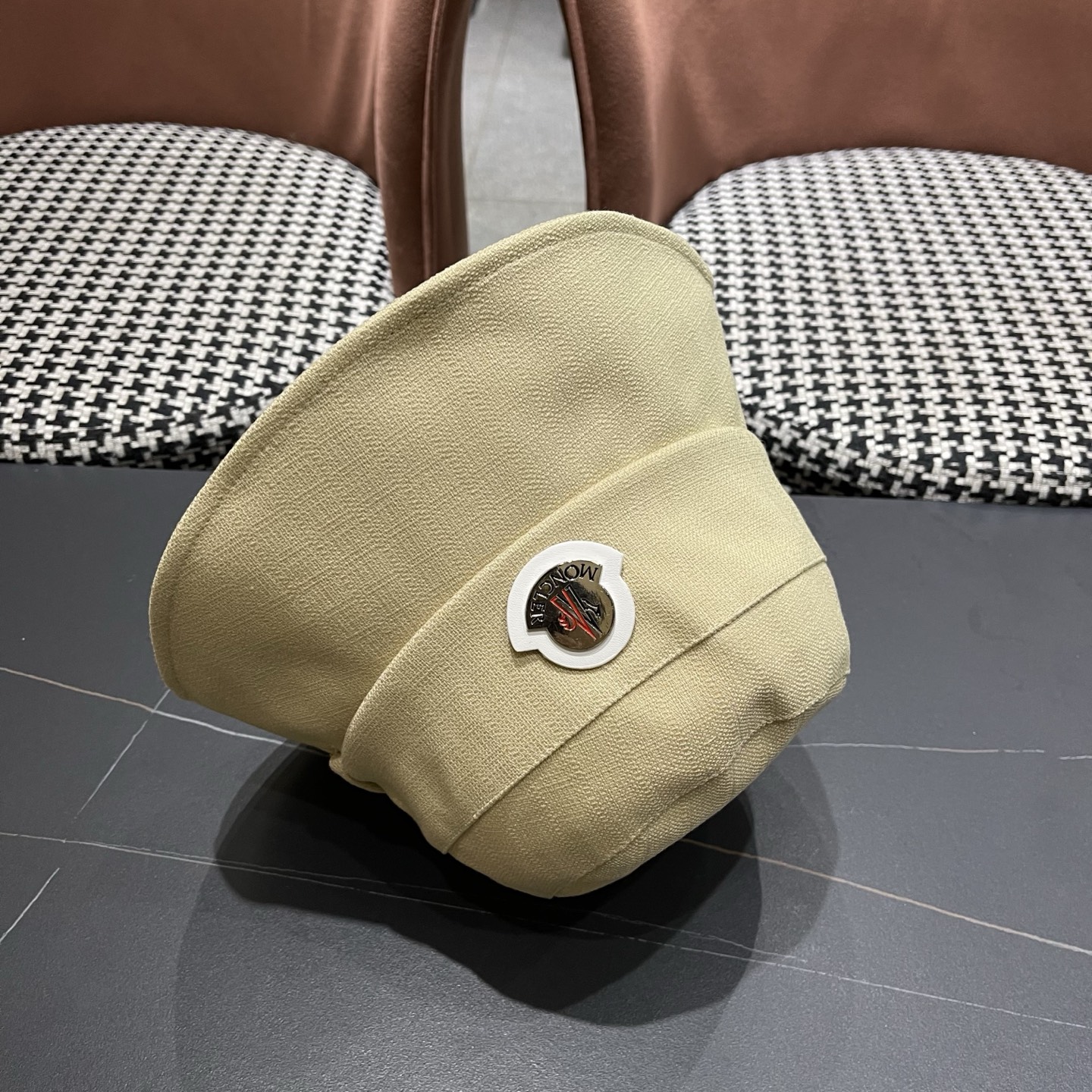 MONCLER（蒙口）韩版复古百搭系带蝴蝶结渔夫帽女春夏遮阳防晒显脸小盆帽