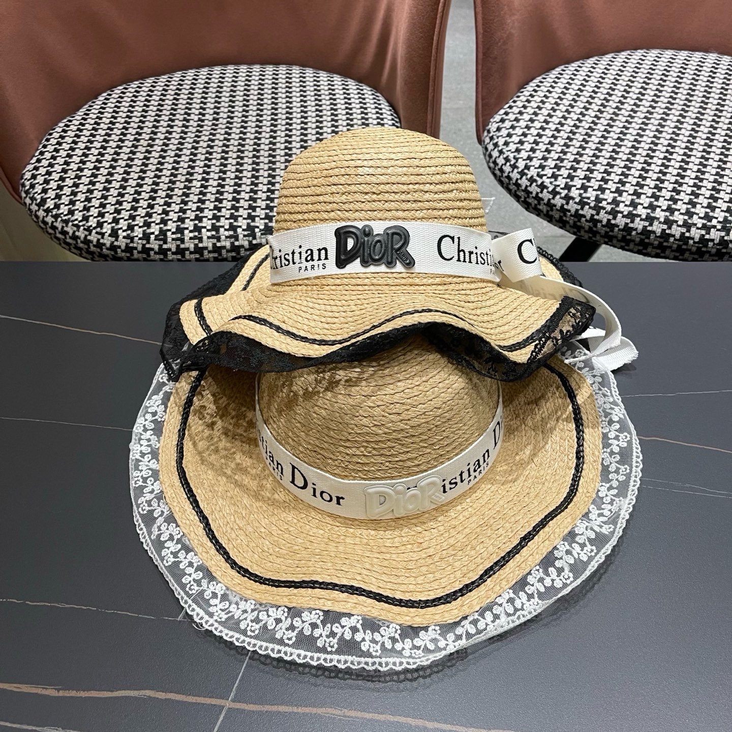 迪奥Dior 夏季大檐防晒帽波浪丝蕾边蝴蝶结女士沙滩遮阳帽户外拉菲草帽百搭韩版