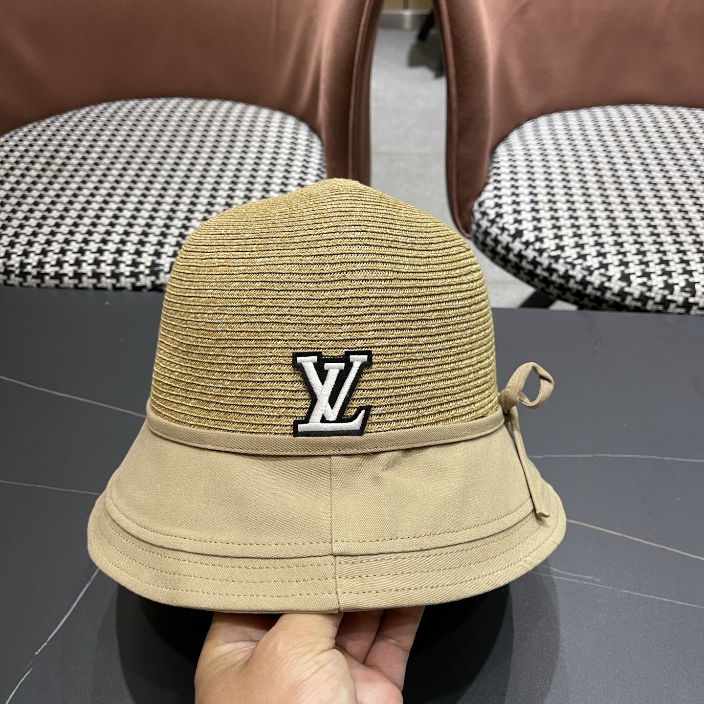 LV路易威登 优雅蝴蝶结渔夫帽女夏时尚洋气好看出游盆帽防晒遮阳草编帽子