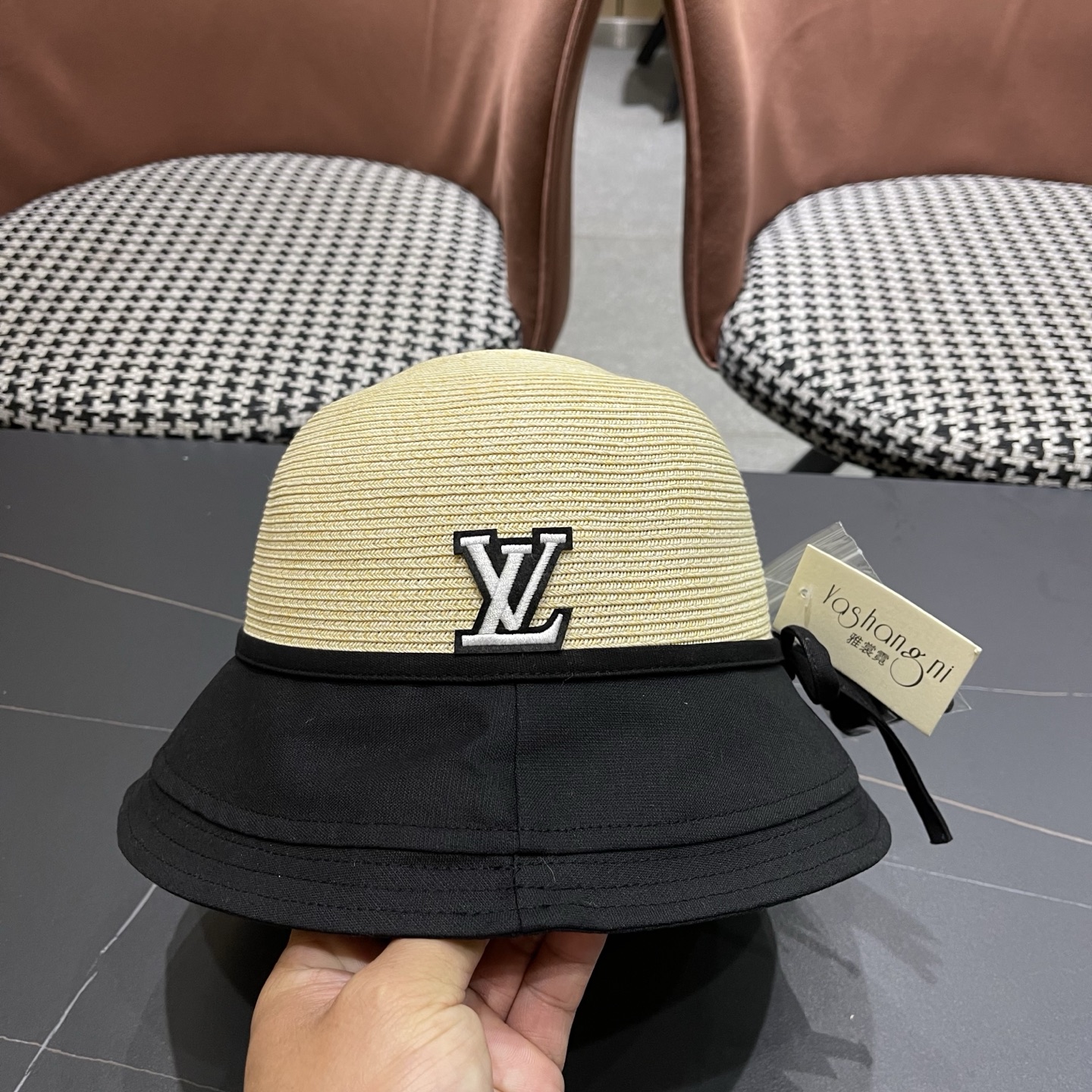 LV路易威登 优雅蝴蝶结渔夫帽女夏时尚洋气好看出游盆帽防晒遮阳草编帽子