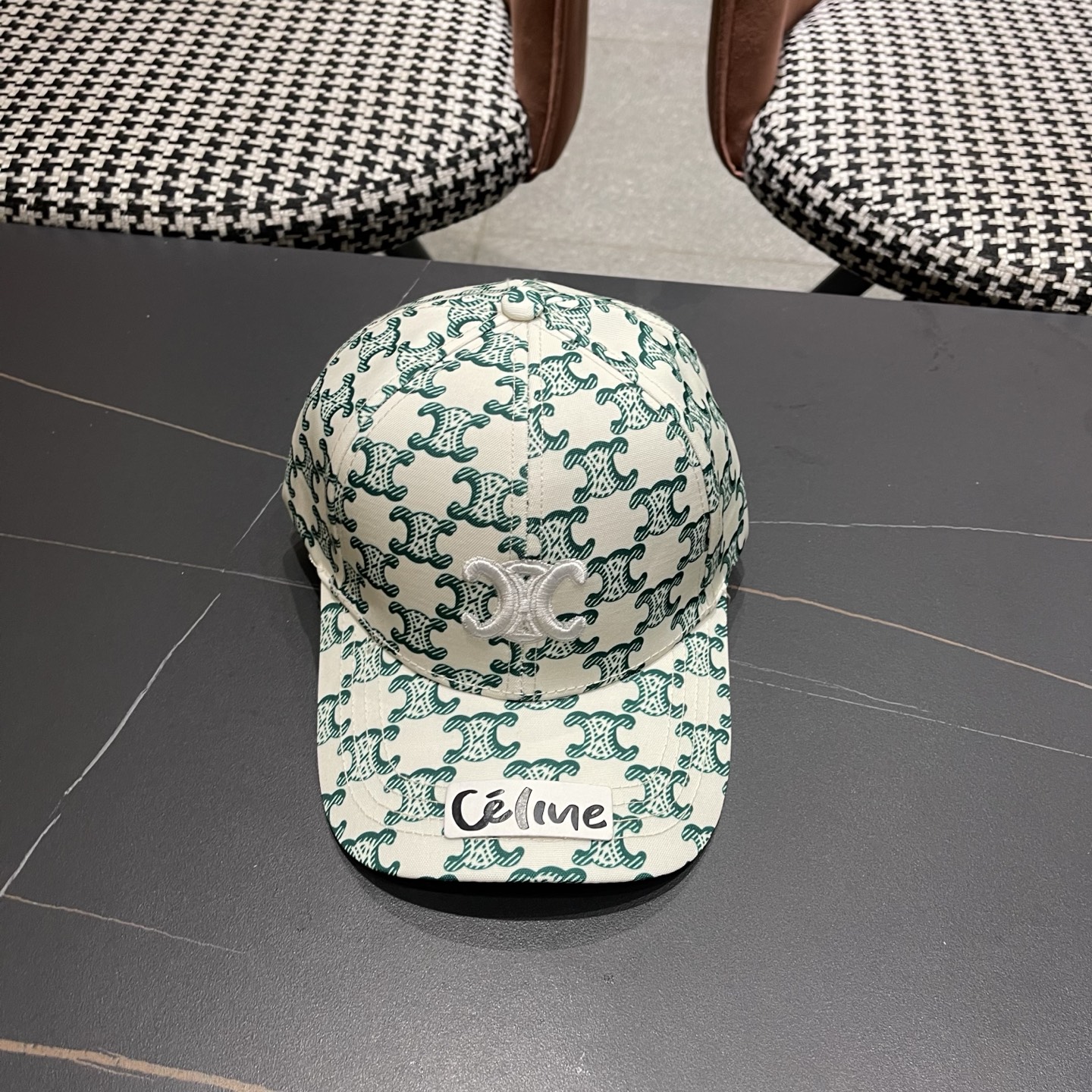 【CELINE赛琳】新款原单棒球帽日韩风格，随便搭配都超好看！出门旅游，绝对要入手的一款