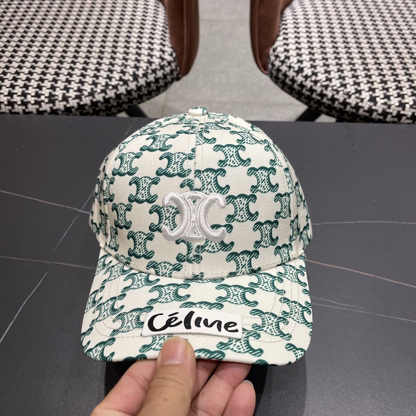【CELINE赛琳】新款原单棒球帽日韩风格，随便搭配都超好看！出门旅游，绝对要入手的一款