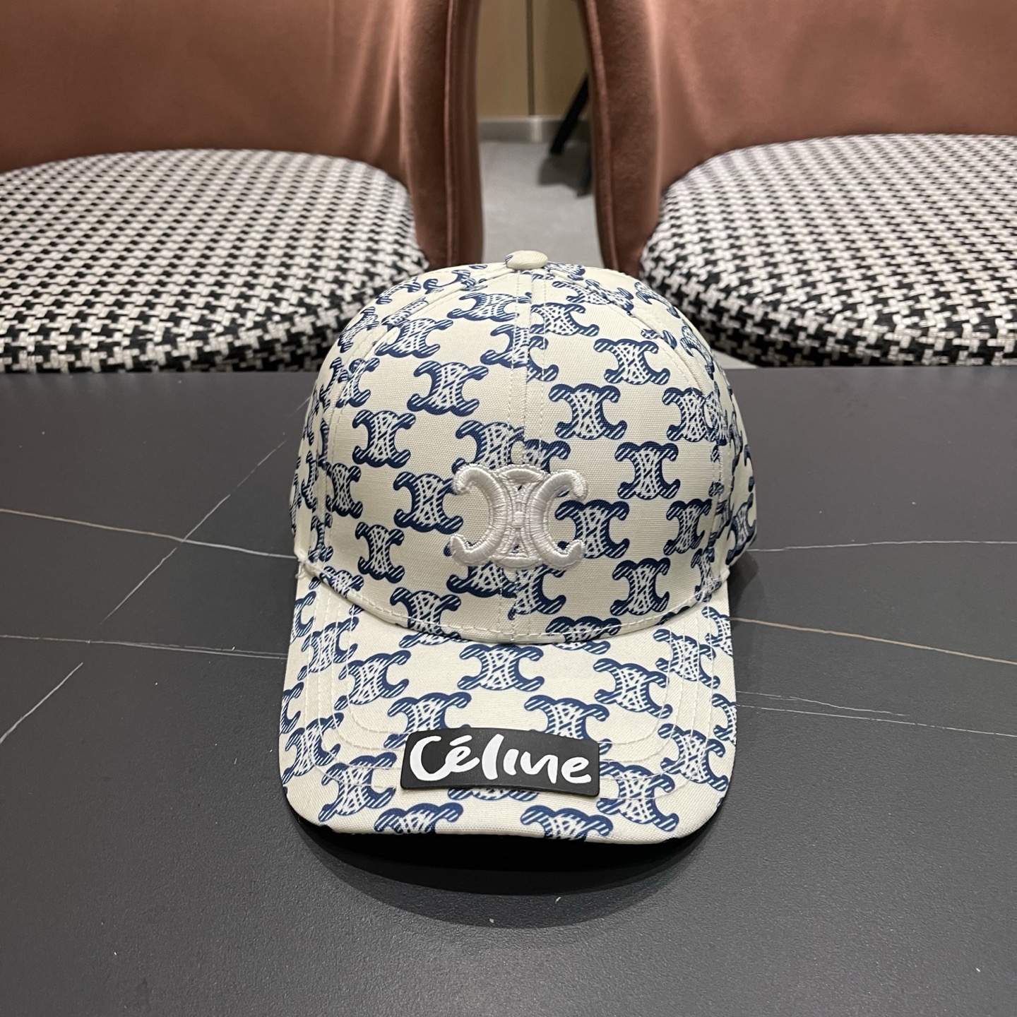 【CELINE赛琳】新款原单棒球帽日韩风格，随便搭配都超好看！出门旅游，绝对要入手的一款