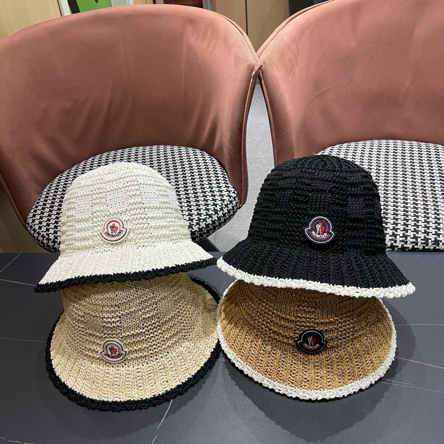 MONCLER（蒙口）韩版镂空钩针渔夫帽女2026新款春夏显脸小针织草帽韩版百搭遮阳帽