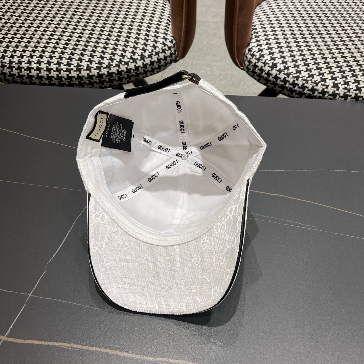 Gucci(古奇)经典原单棒球帽专柜1:1开模订制轻盈透气！实物拍摄，四季百搭男女适用，基础头围56，贴
