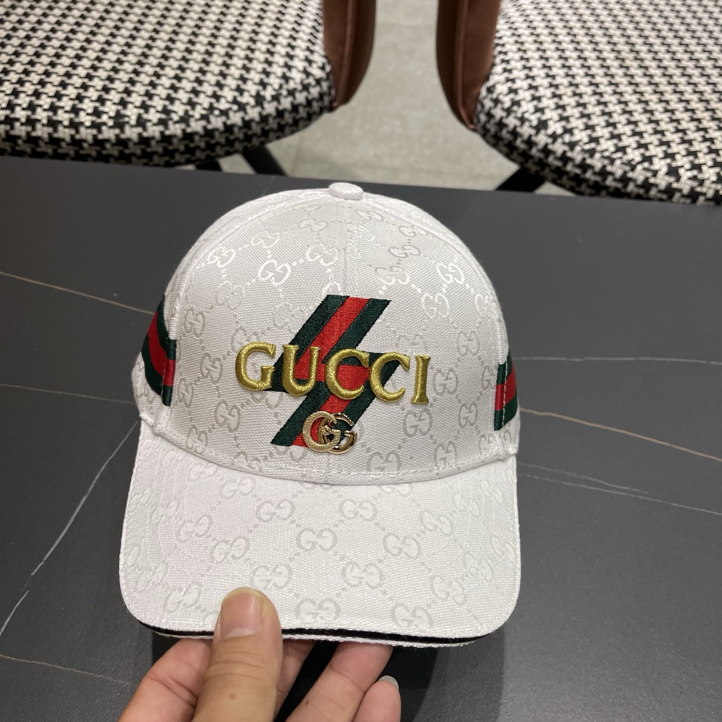 Gucci(古奇)经典原单棒球帽专柜1:1开模订制轻盈透气！实物拍摄，四季百搭男女适用，基础头围56，贴