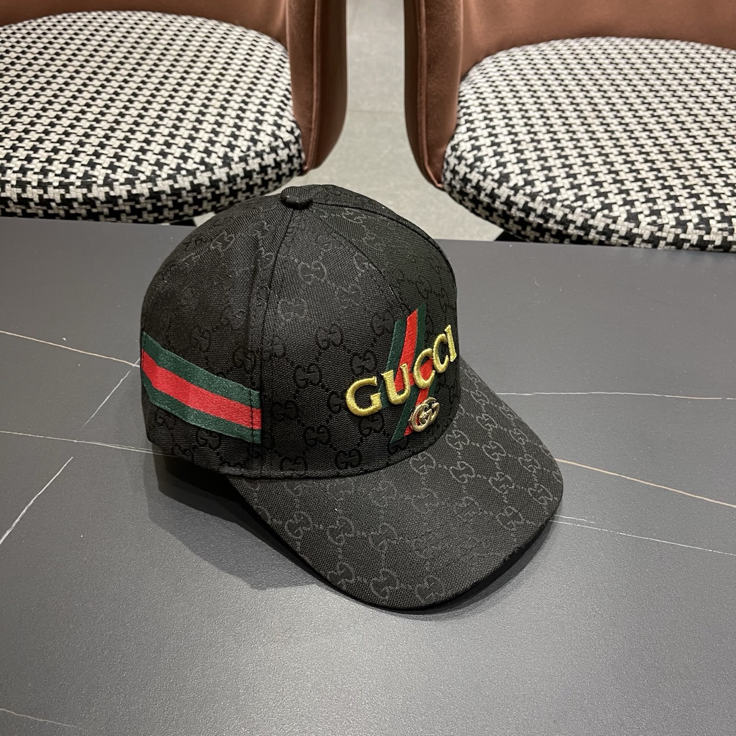 Gucci(古奇)经典原单棒球帽专柜1:1开模订制轻盈透气！实物拍摄，四季百搭男女适用，基础头围56，贴