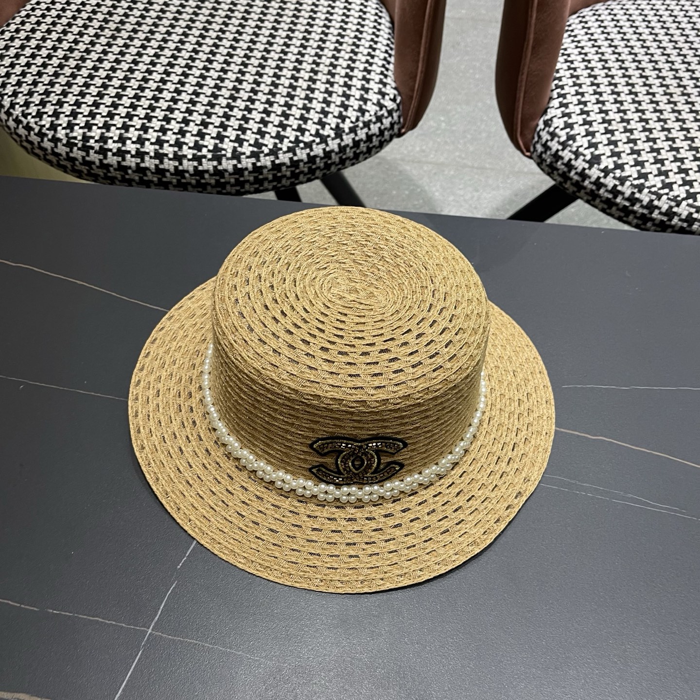 Chanel香奈儿镂空带珍珠遮阳帽草帽，头围57cm，出街必备