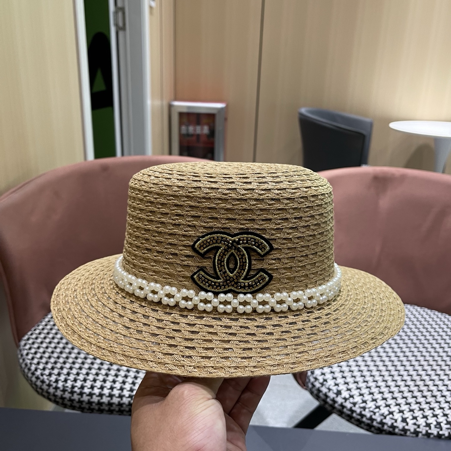 Chanel香奈儿镂空带珍珠遮阳帽草帽，头围57cm，出街必备