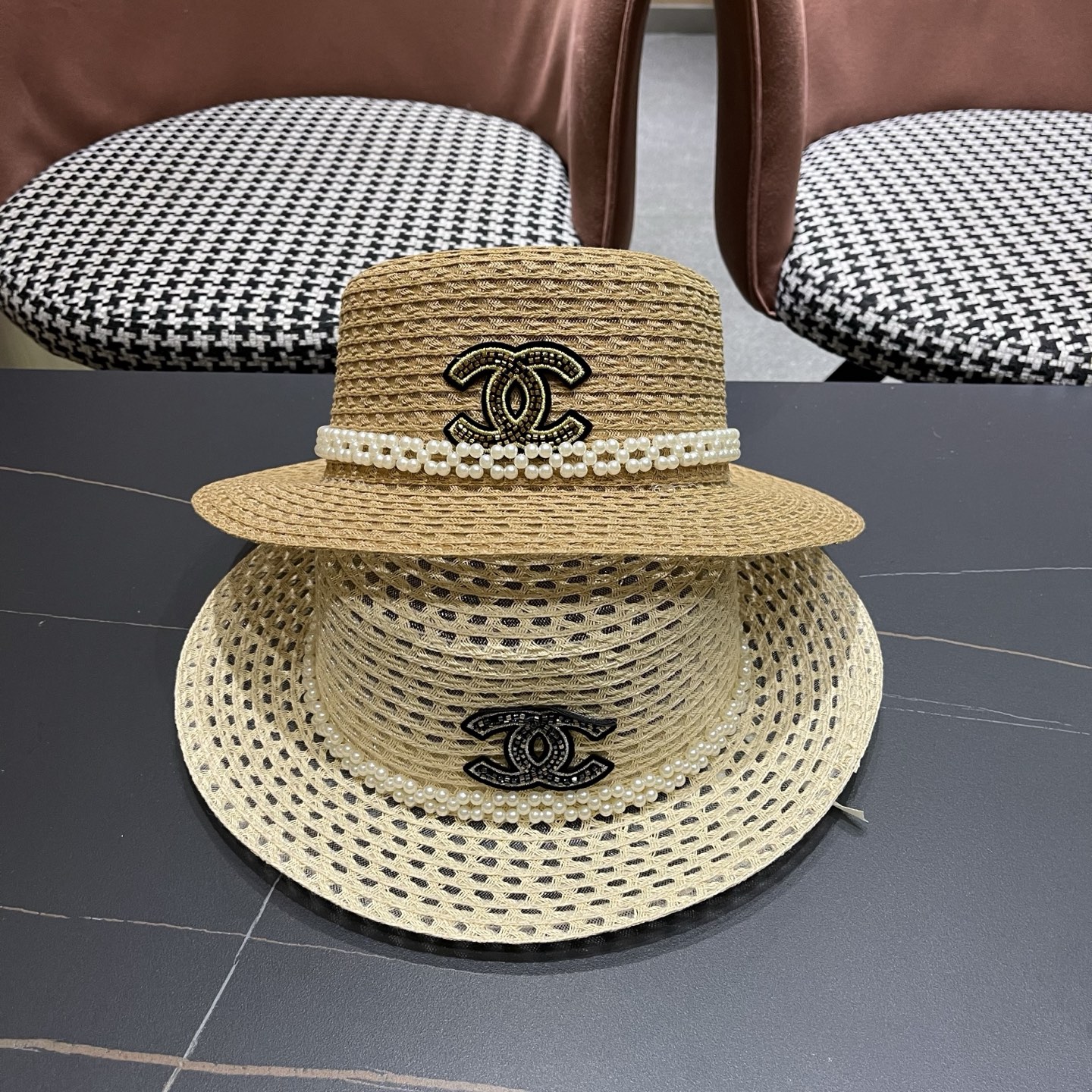 Chanel香奈儿镂空带珍珠遮阳帽草帽，头围57cm，出街必备