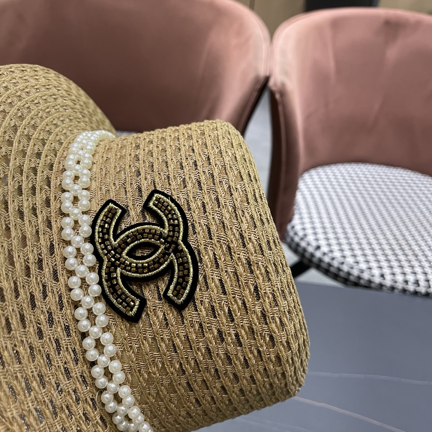 Chanel香奈儿镂空带珍珠遮阳帽草帽，头围57cm，出街必备