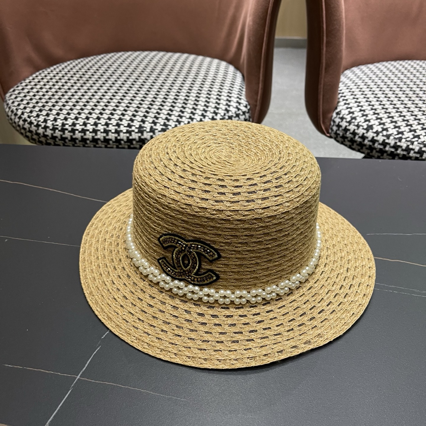 Chanel香奈儿镂空带珍珠遮阳帽草帽，头围57cm，出街必备