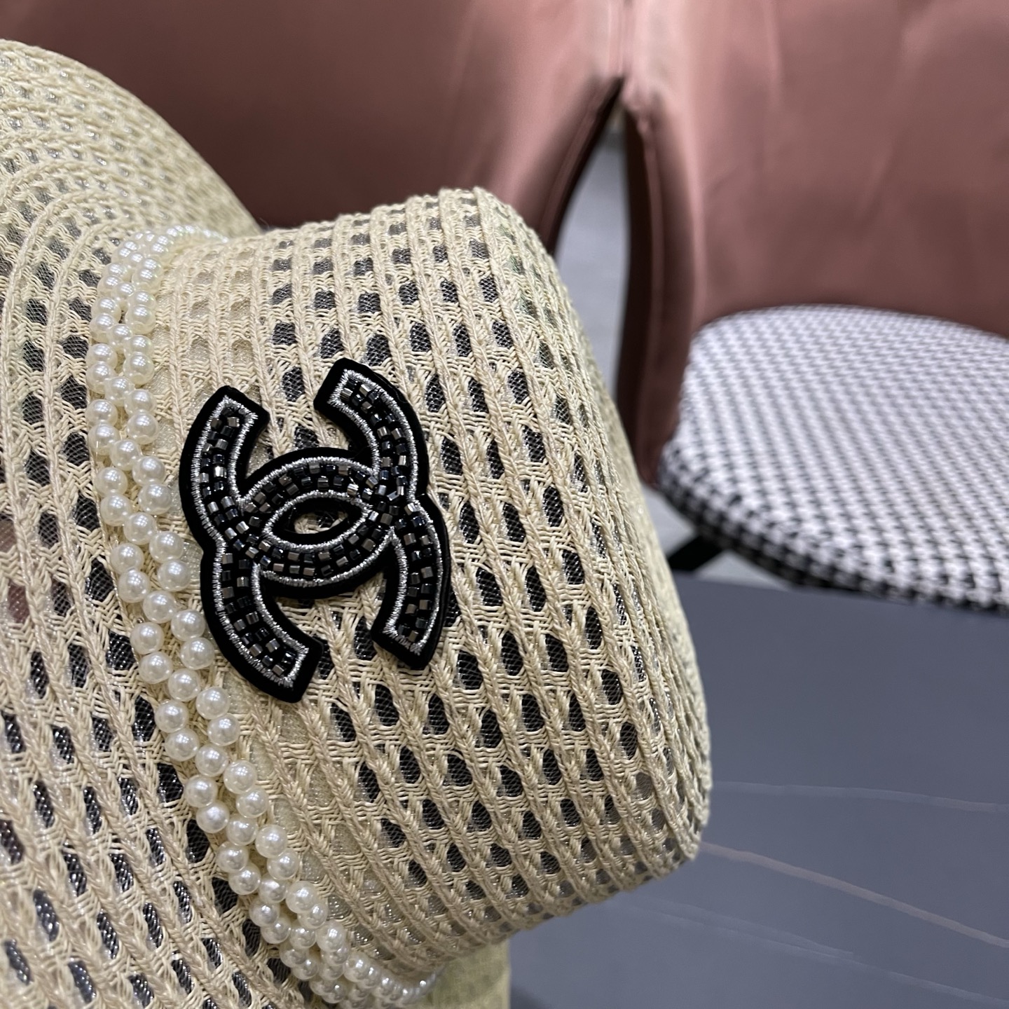 Chanel香奈儿镂空带珍珠遮阳帽草帽，头围57cm，出街必备