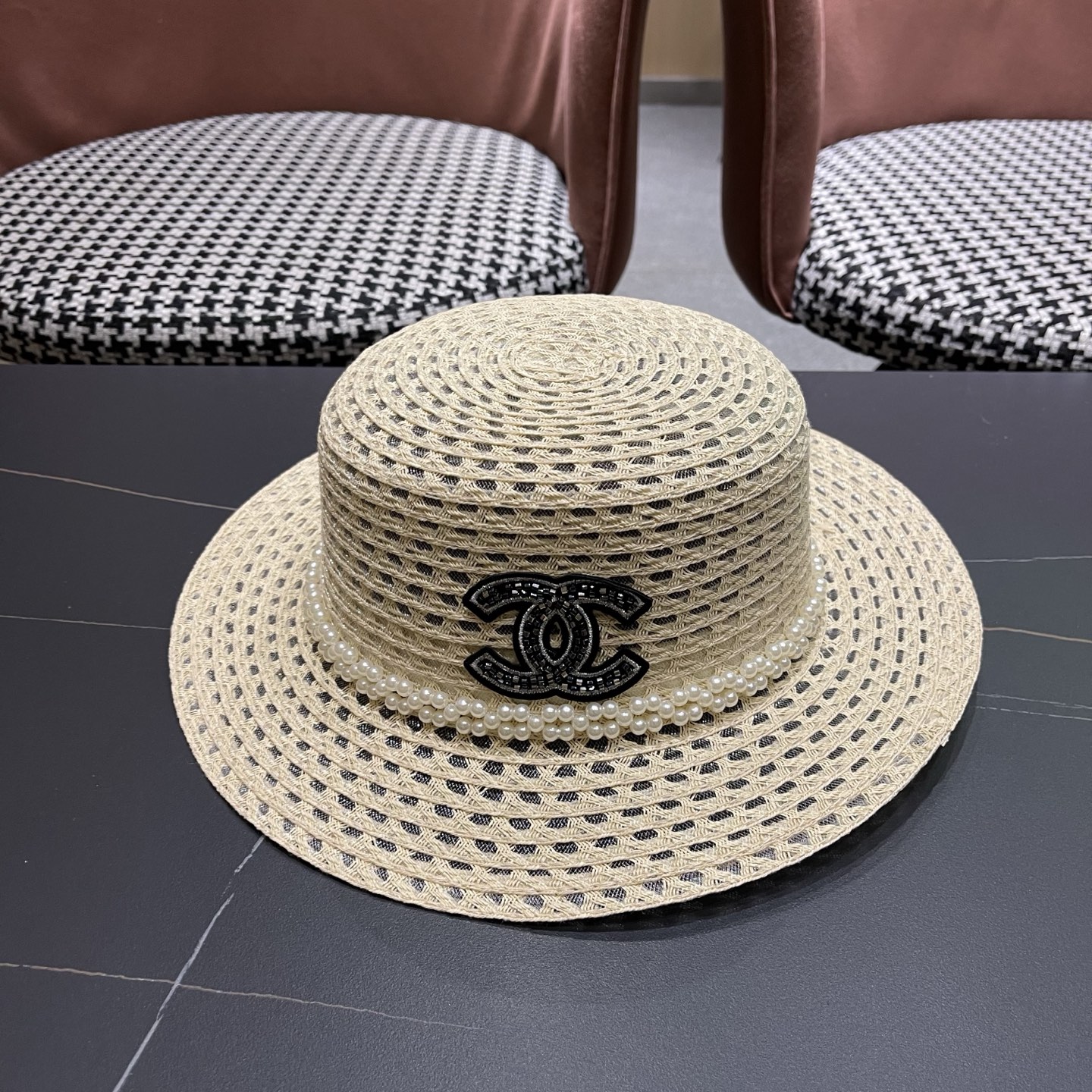 Chanel香奈儿镂空带珍珠遮阳帽草帽，头围57cm，出街必备