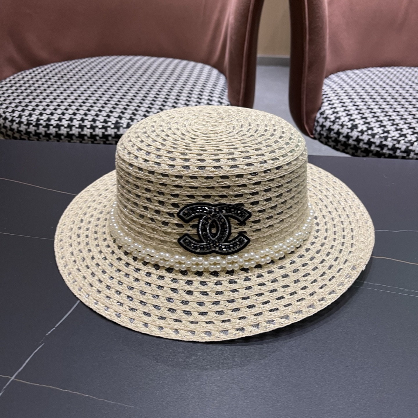 Chanel香奈儿镂空带珍珠遮阳帽草帽，头围57cm，出街必备