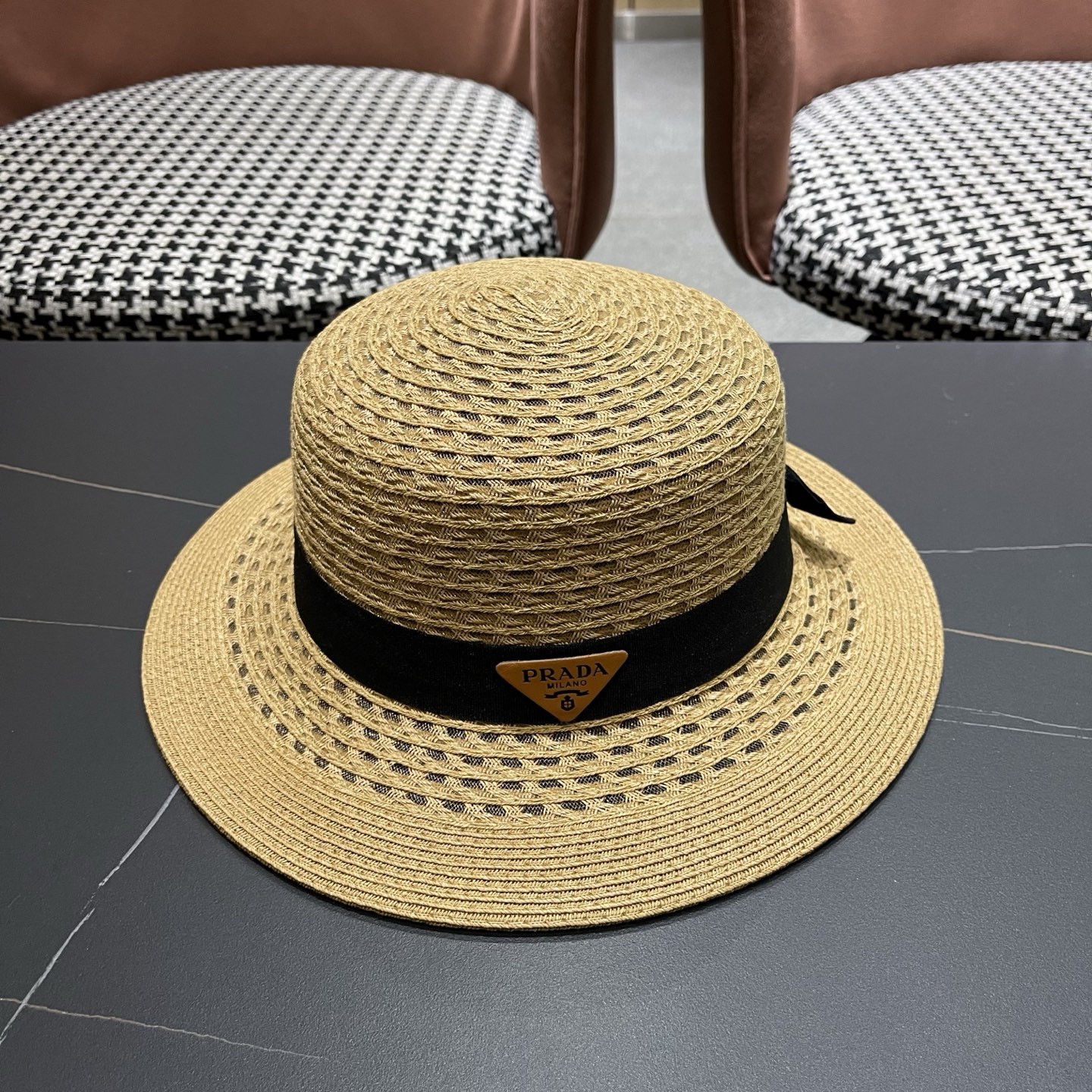 普拉达Prada新款镂空遮阳草帽，头围57cm