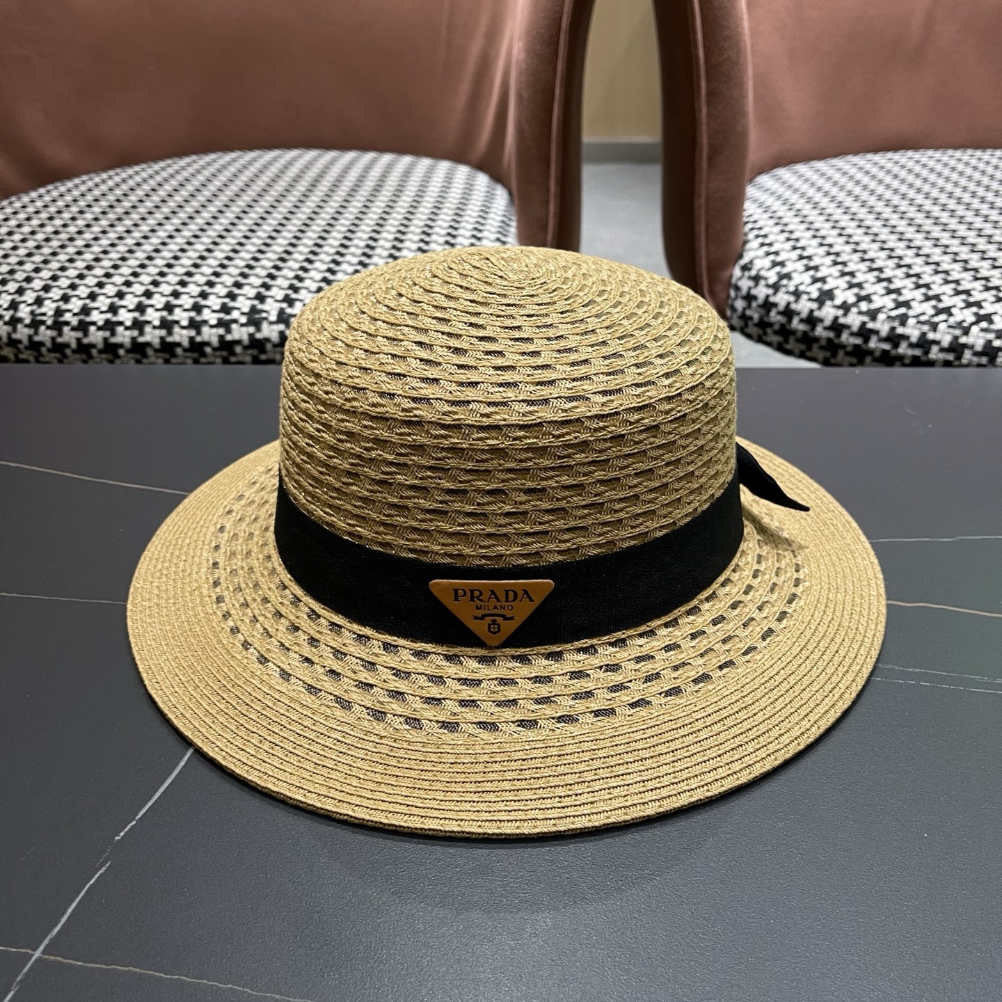 普拉达Prada新款镂空遮阳草帽，头围57cm