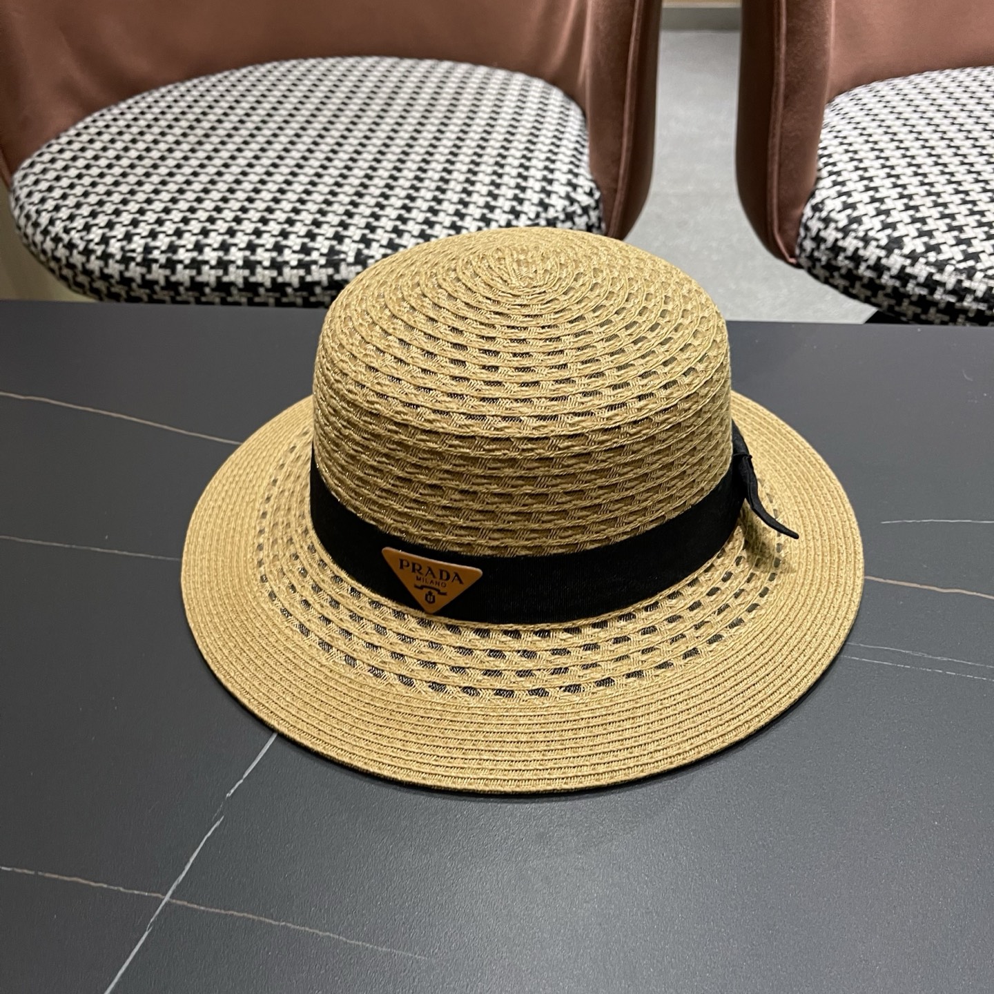 普拉达Prada新款镂空遮阳草帽，头围57cm