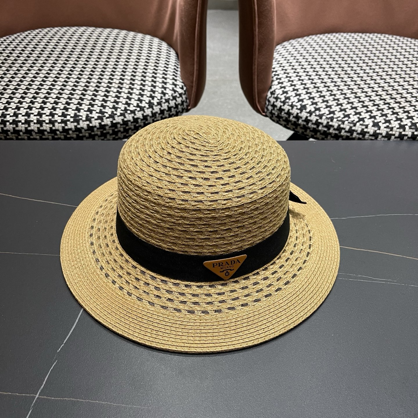 普拉达Prada新款镂空遮阳草帽，头围57cm