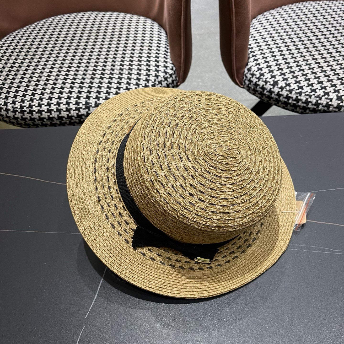 普拉达Prada新款镂空遮阳草帽，头围57cm