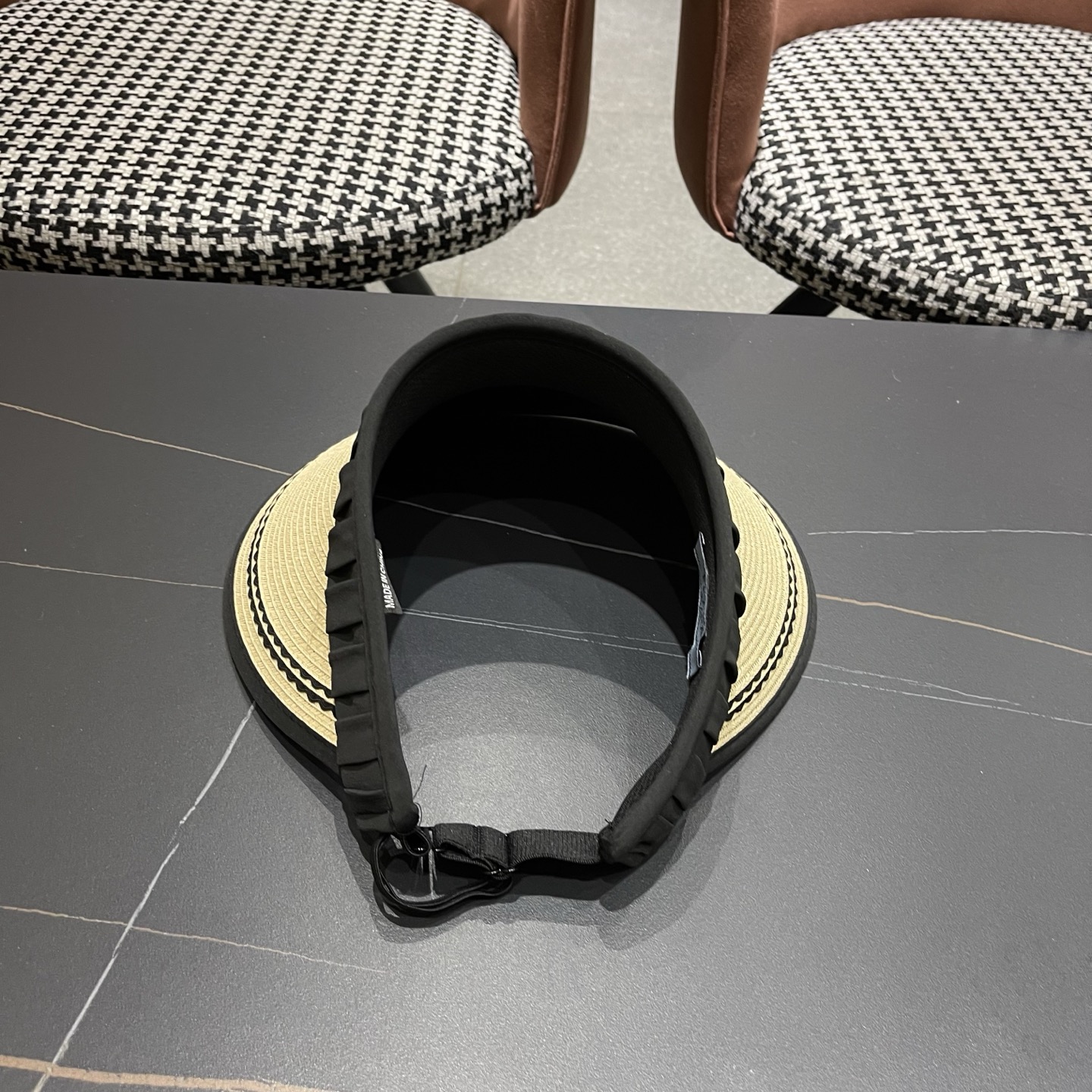 Prada普拉达新春夏遮阳帽子女出游百搭显脸小防晒空顶帽