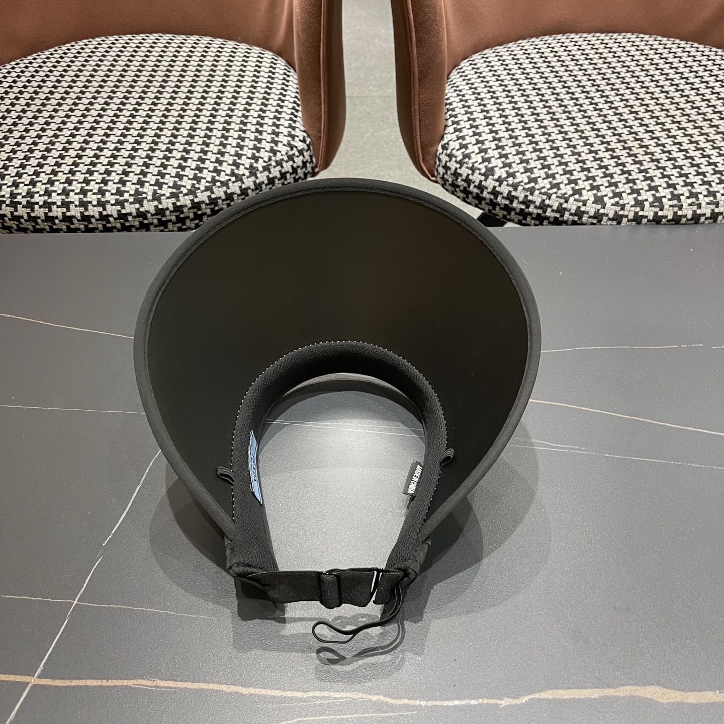 Prada普拉达新春夏遮阳帽子女出游百搭显脸小防晒空顶帽