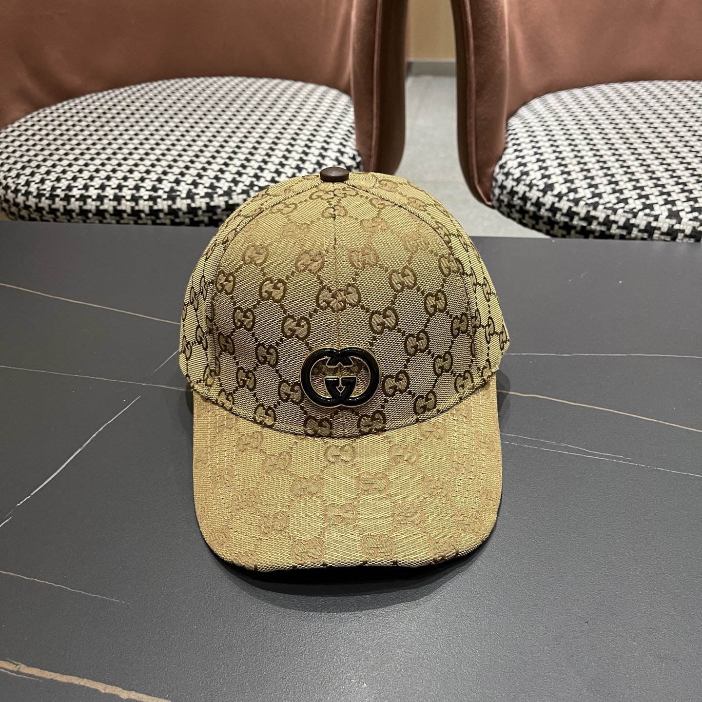 Gucci(古奇)新款原单棒球帽，1细节可媲美专柜，原版帆布料质量超赞！帅男靓女首选，时尚百搭。基础头围