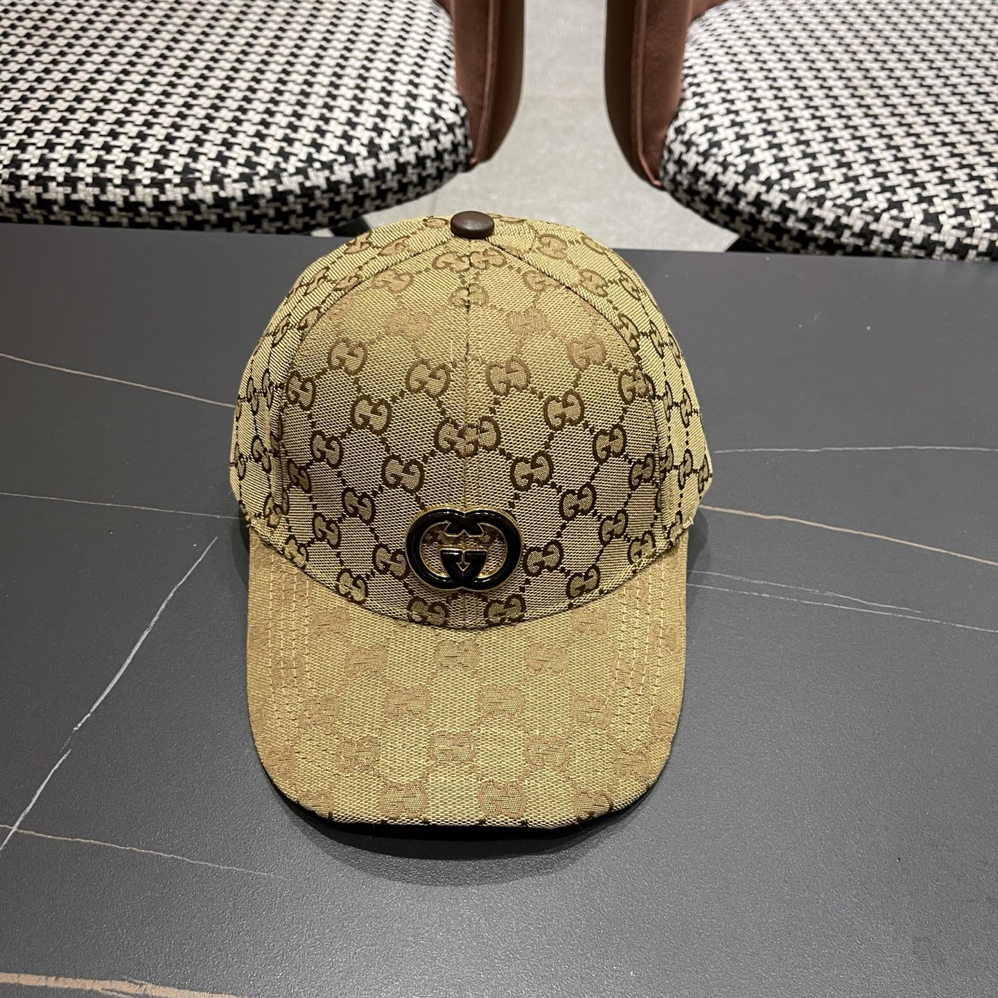 Gucci(古奇)新款原单棒球帽，1细节可媲美专柜，原版帆布料质量超赞！帅男靓女首选，时尚百搭。基础头围