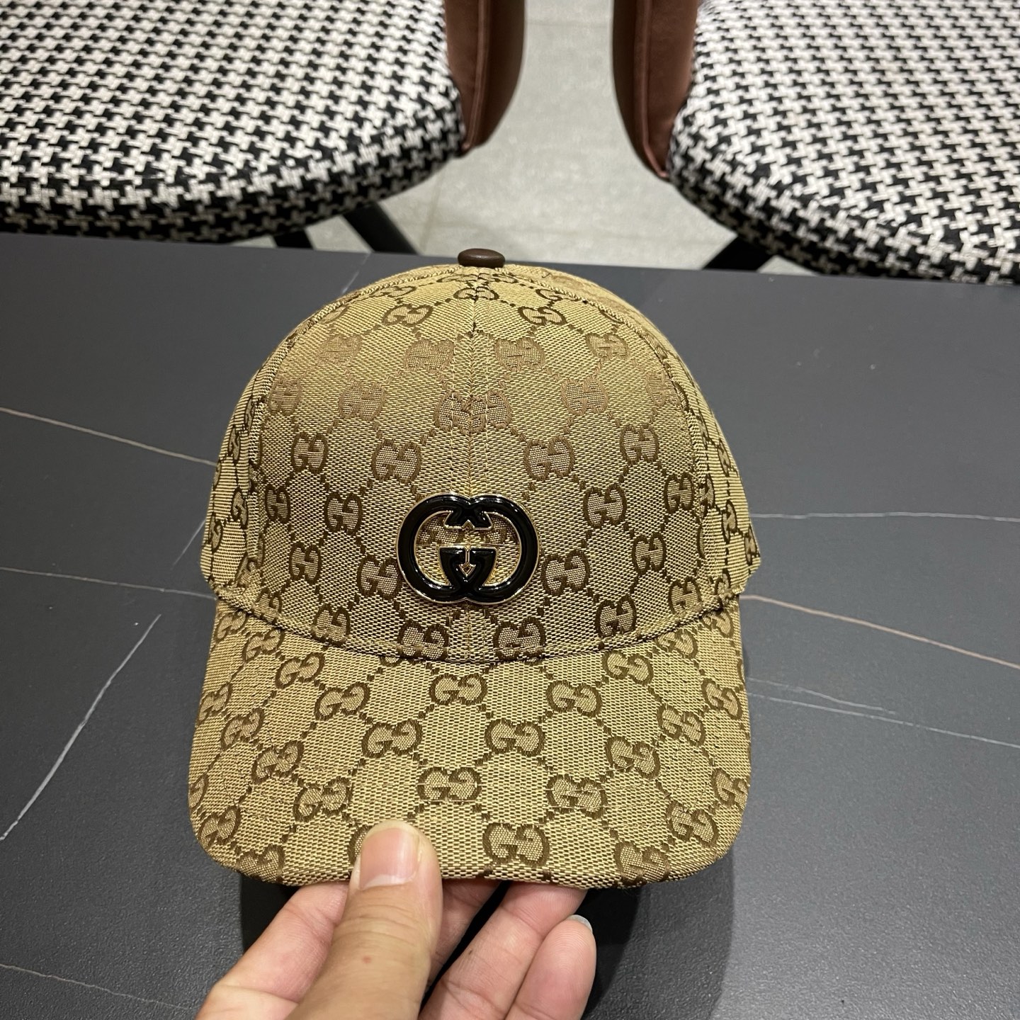 Gucci(古奇)新款原单棒球帽，1细节可媲美专柜，原版帆布料质量超赞！帅男靓女首选，时尚百搭。基础头围