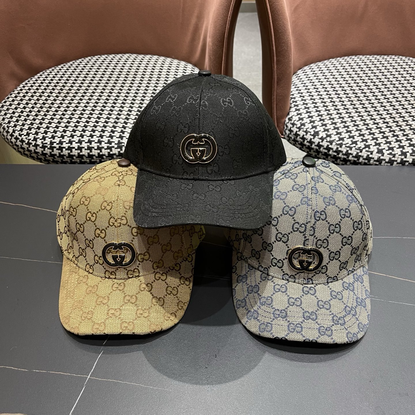 Gucci(古奇)新款原单棒球帽，细节可媲美专柜，原版帆布料质量超赞！帅男靓女首选，时尚百搭。基础头围5