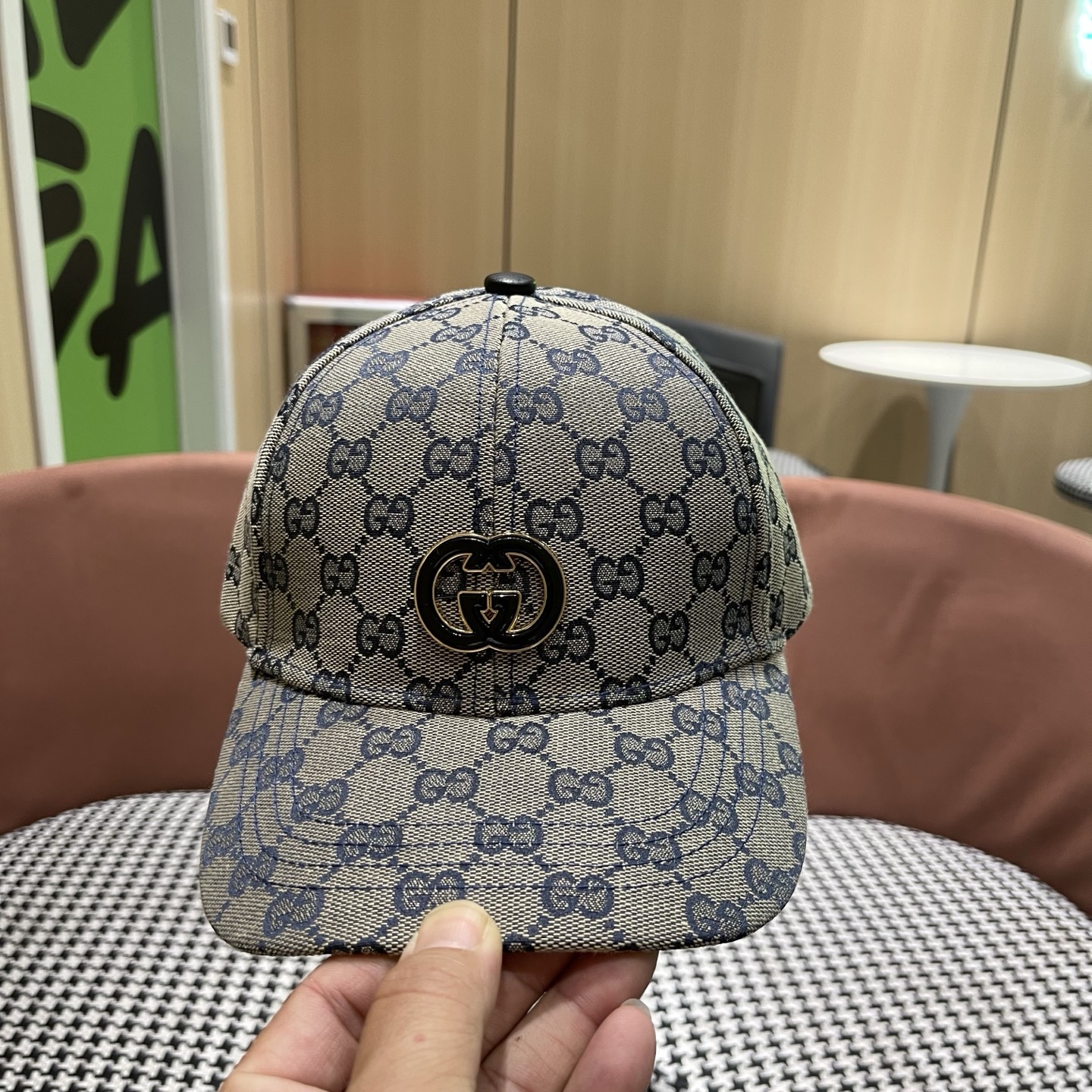 Gucci(古奇)新款原单棒球帽，细节可媲美专柜，原版帆布料质量超赞！帅男靓女首选，时尚百搭。基础头围5