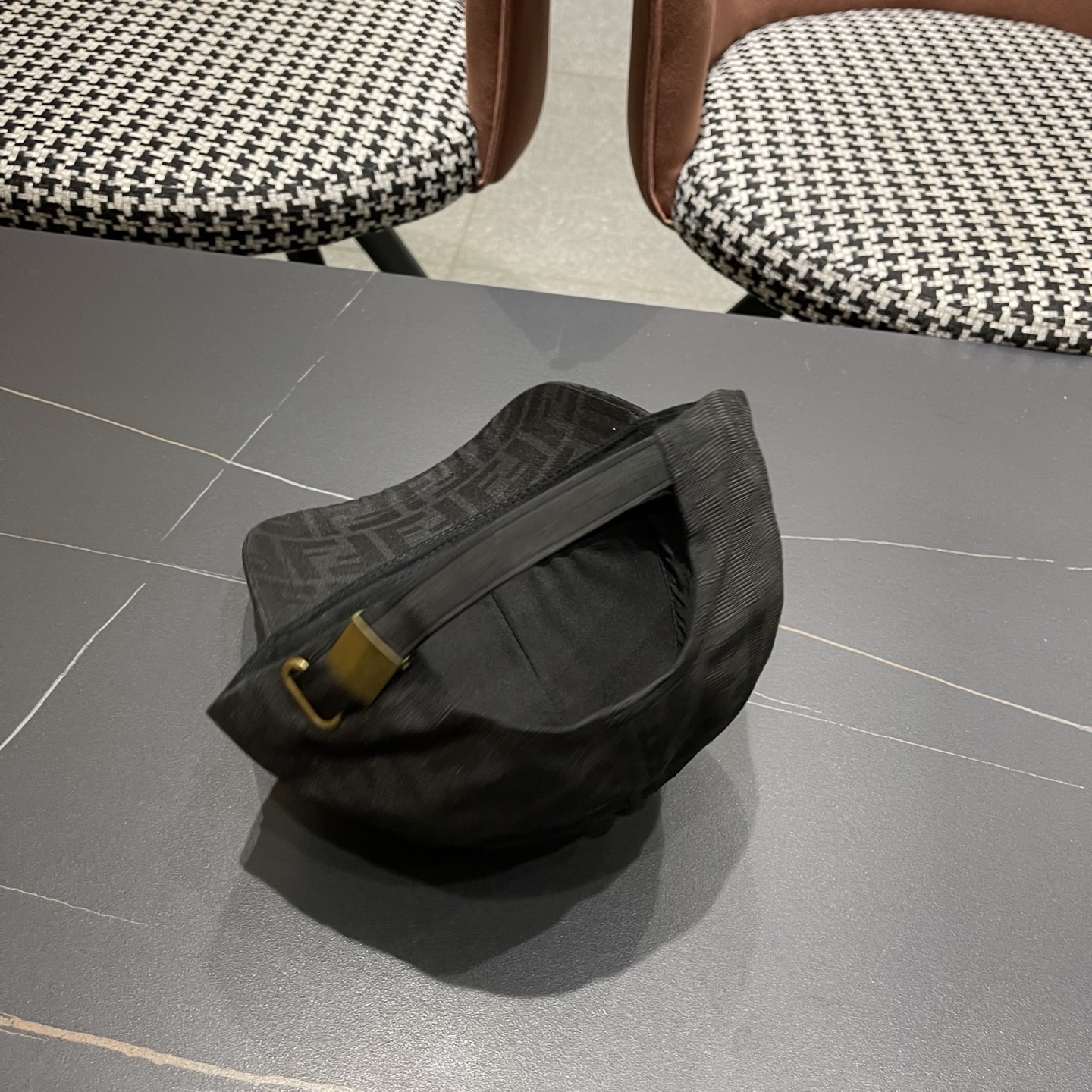 FENDI芬迪 2026老花系列棒球帽🧢 经典FF中古单品，气质穿搭单品，质量杠杠👍