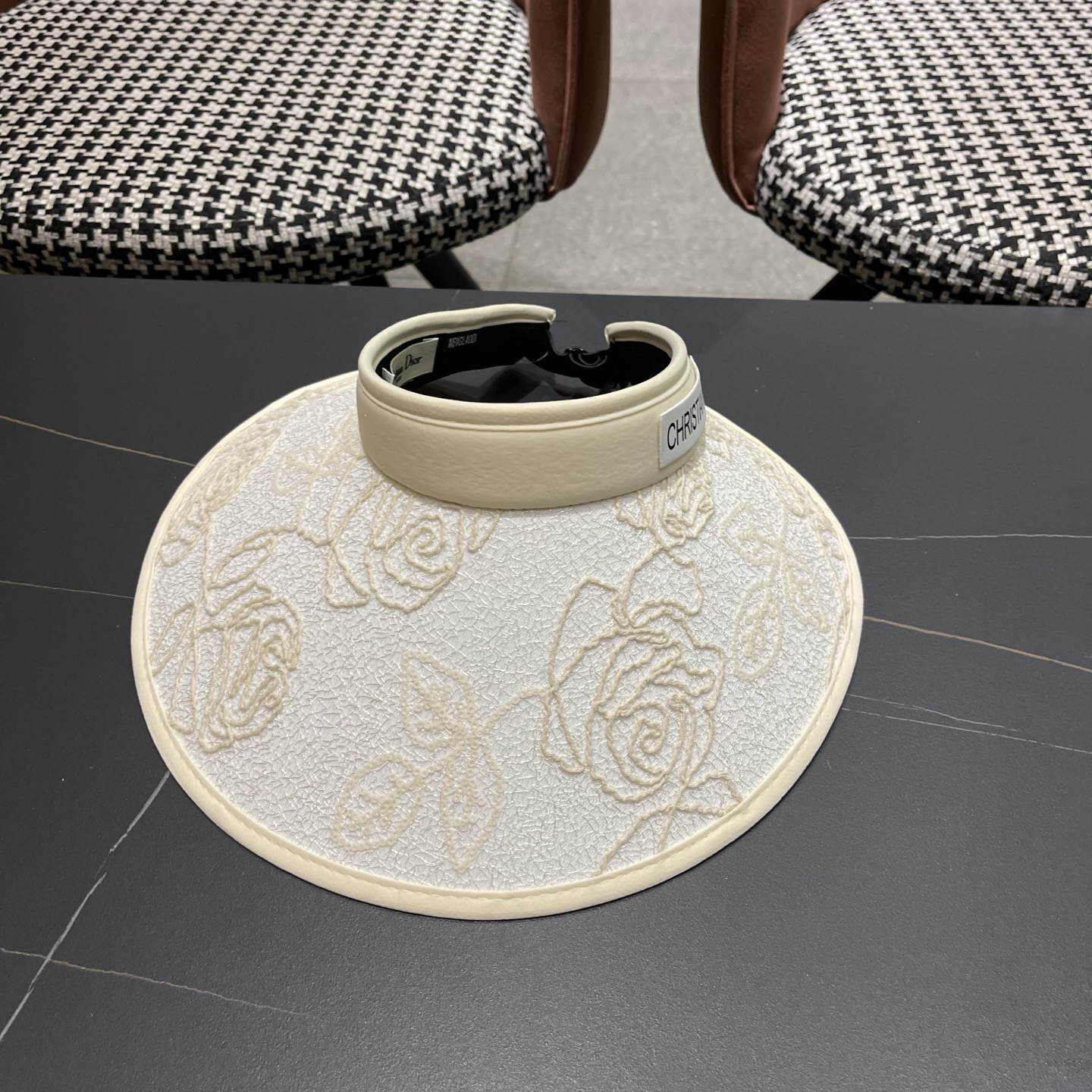 Dior迪奥 时尚蕾丝空顶帽女夏季海边度假大帽檐防晒遮阳帽加宽发箍帽骑车帽