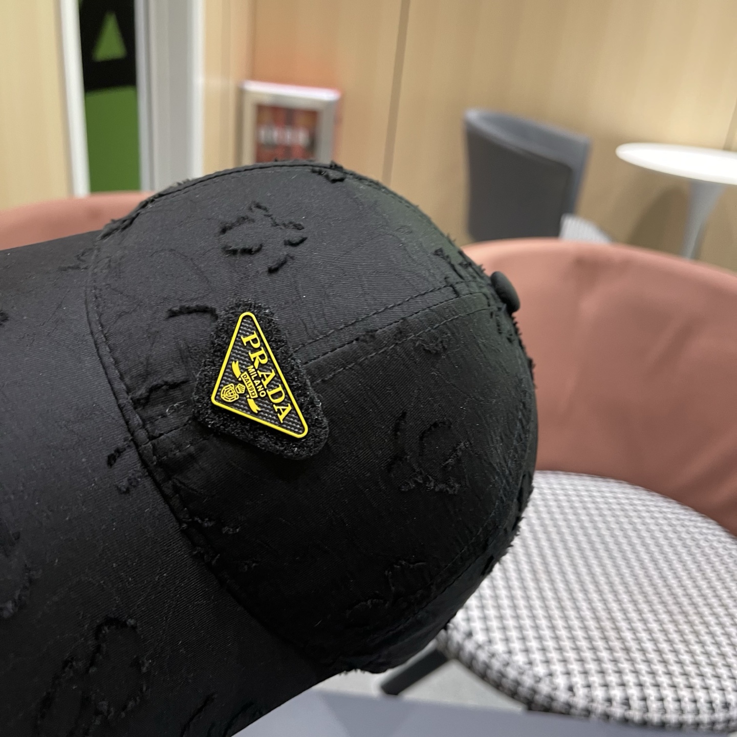 Prada普拉达 防晒遮阳帽国风新潮棒球帽显脸小气质缎面鸭舌帽