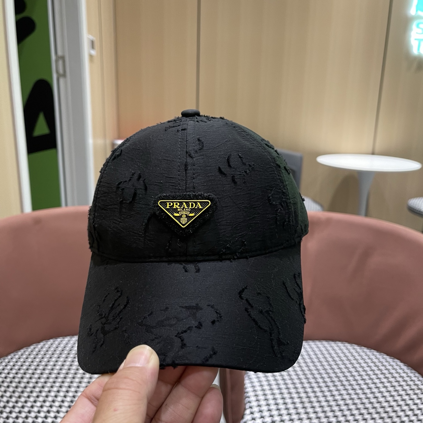 Prada普拉达 防晒遮阳帽国风新潮棒球帽显脸小气质缎面鸭舌帽