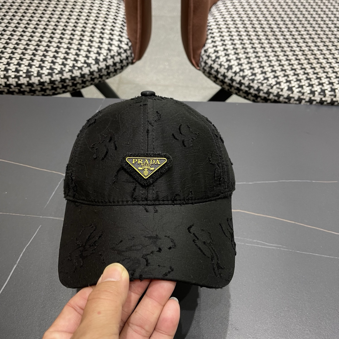 Prada普拉达 防晒遮阳帽国风新潮棒球帽显脸小气质缎面鸭舌帽