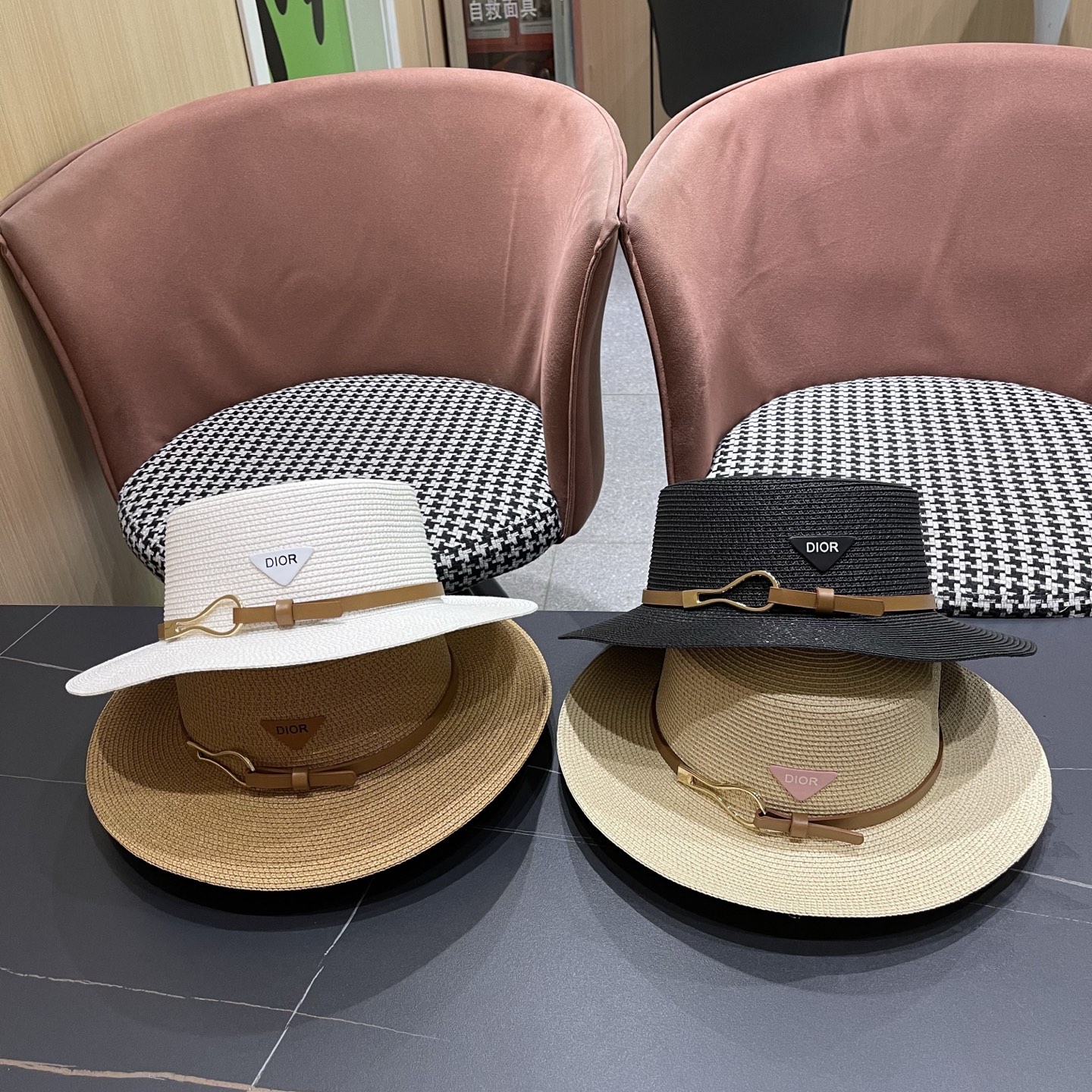 迪奥Dior 新款草帽，高级定制，名媛风，夏季防晒防紫外线，出行必备，百搭好看