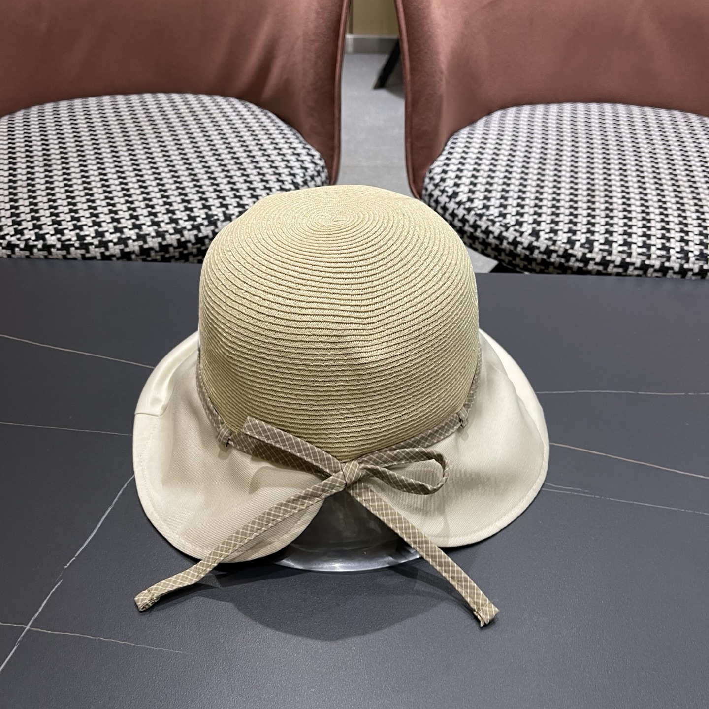 LV路易威登 布草拼接宽檐防晒渔夫帽女夏季文艺 休闲遮阳帽户外出游百搭沙滩帽
