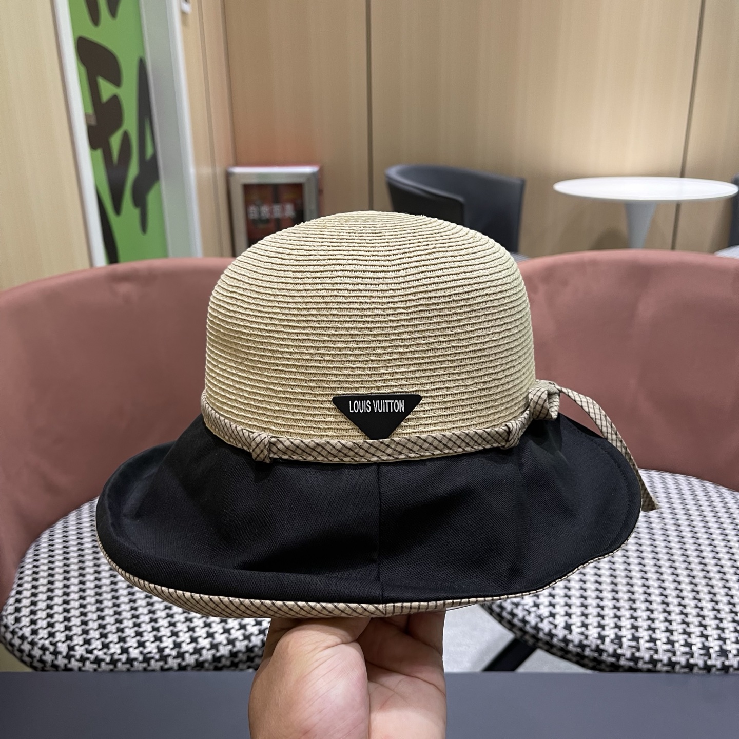 LV路易威登 布草拼接宽檐防晒渔夫帽女夏季文艺 休闲遮阳帽户外出游百搭沙滩帽