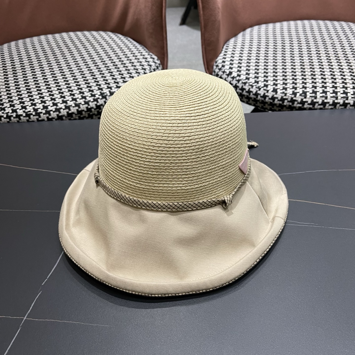 LV路易威登 布草拼接宽檐防晒渔夫帽女夏季文艺 休闲遮阳帽户外出游百搭沙滩帽